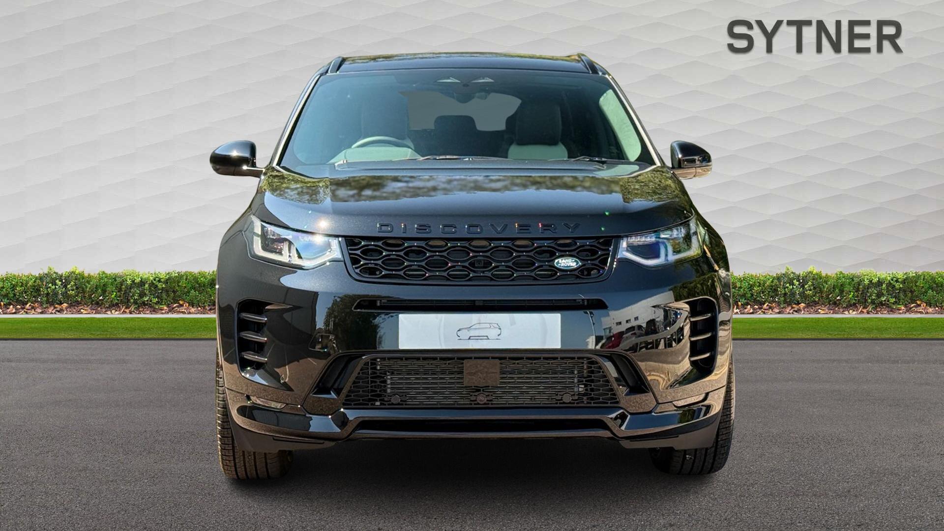 Land Rover Discovery Sport view 5