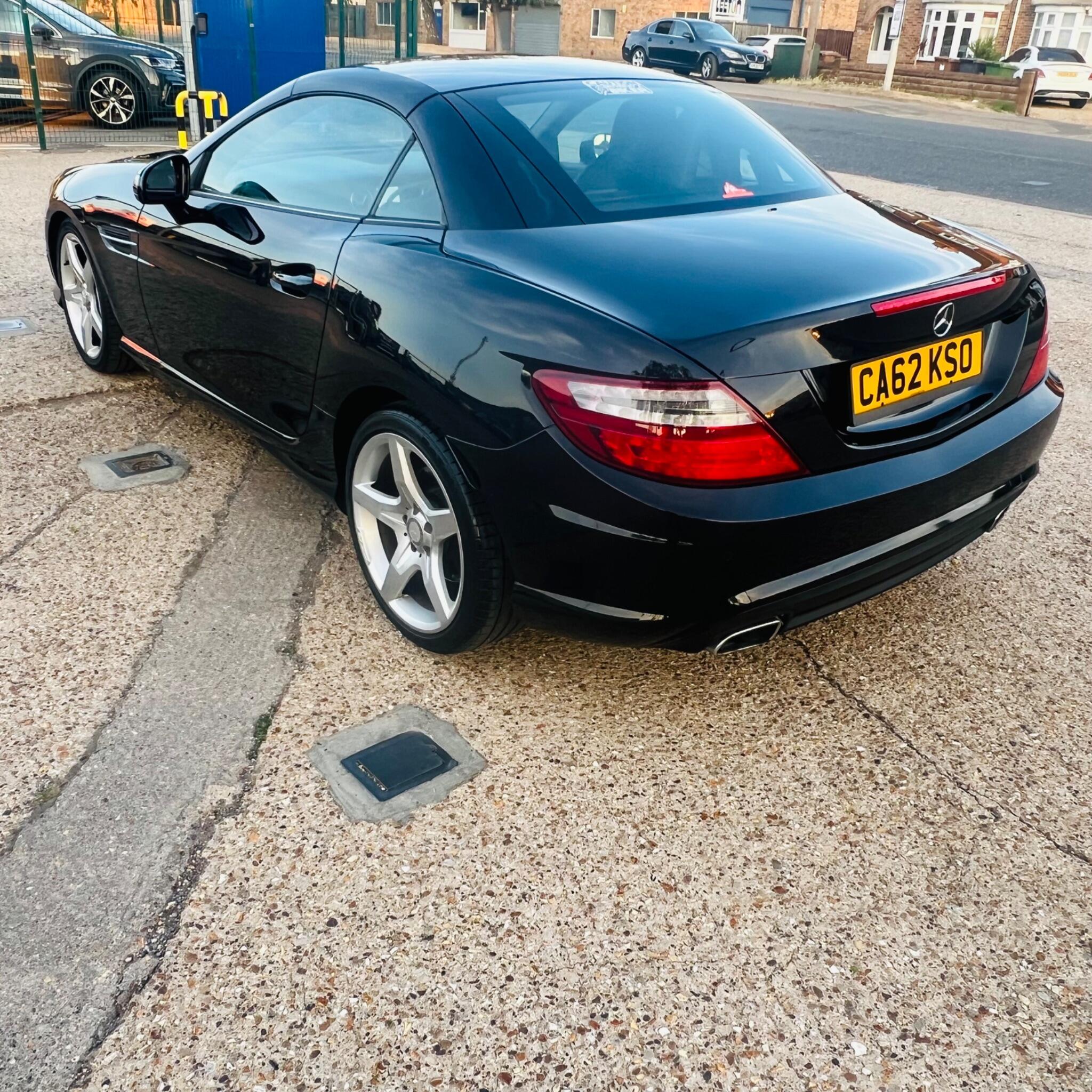 Mercedes-Benz SLK view 10