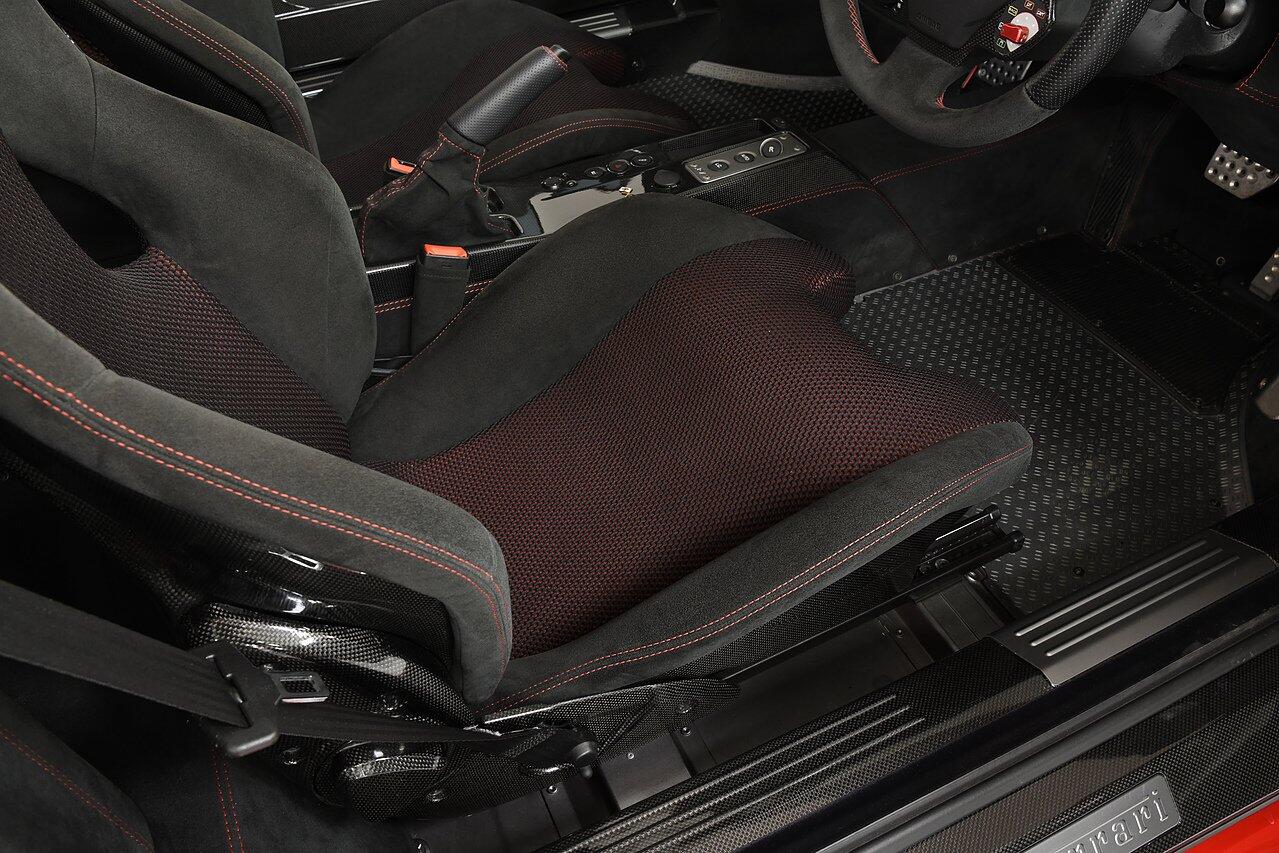 Ferrari F430 view 12