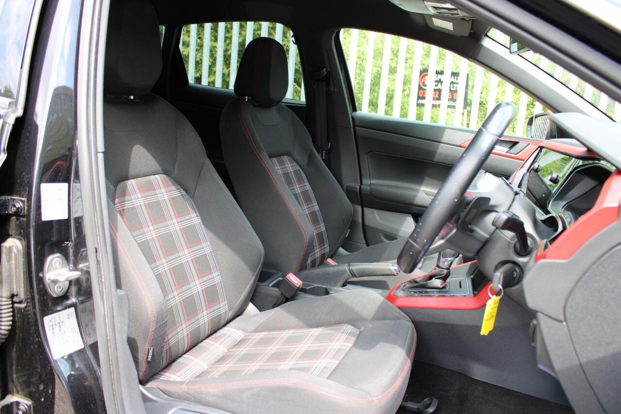 Volkswagen Polo view 14