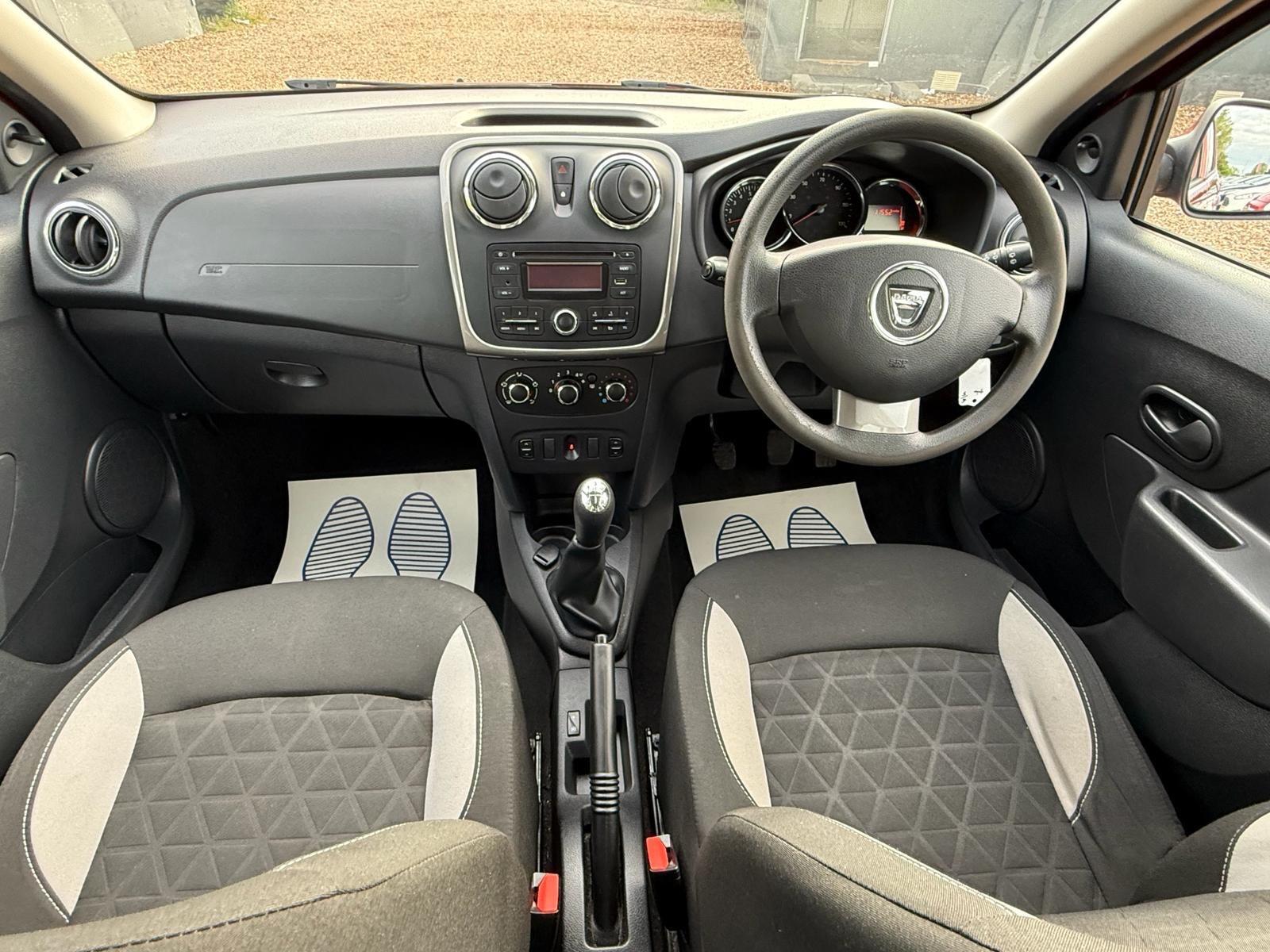 Dacia Sandero Stepway view 28