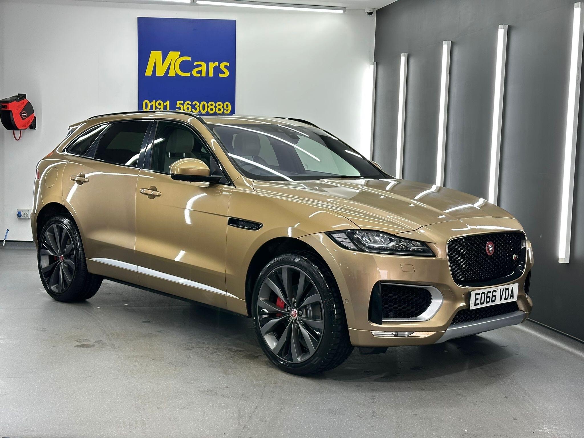Jaguar F-Pace view 5