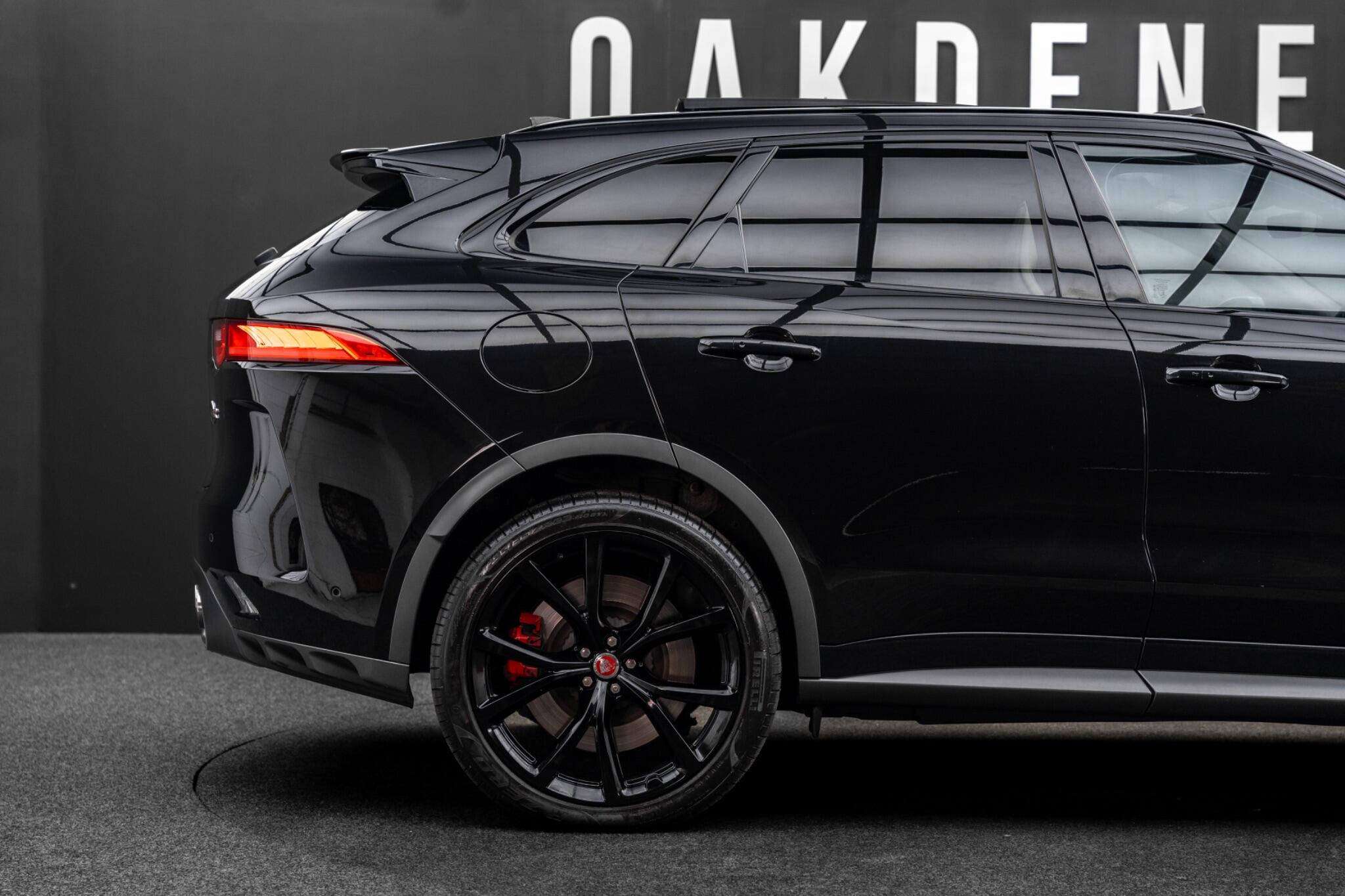 Jaguar F-Pace view 43