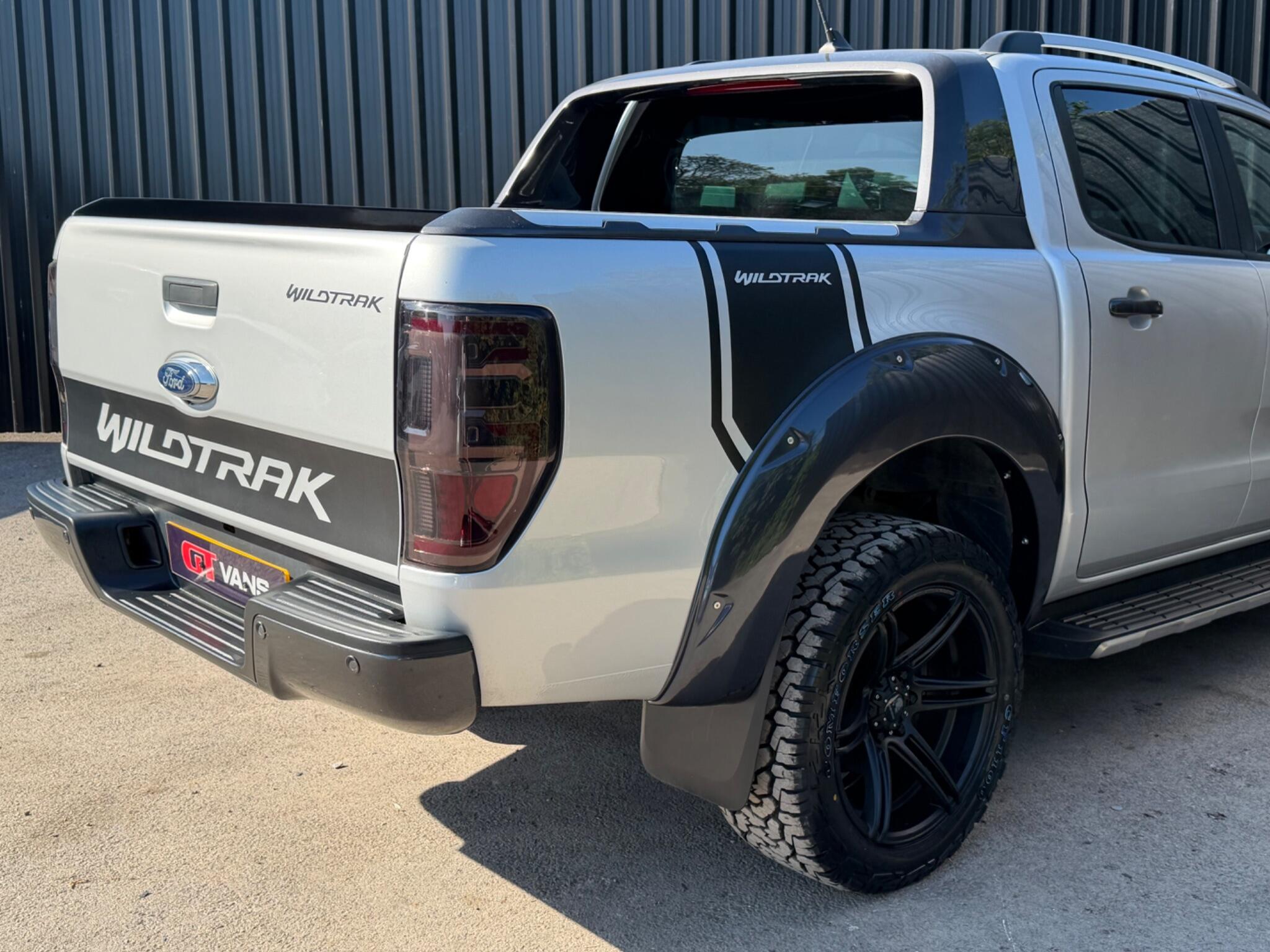 Ford Ranger view 36