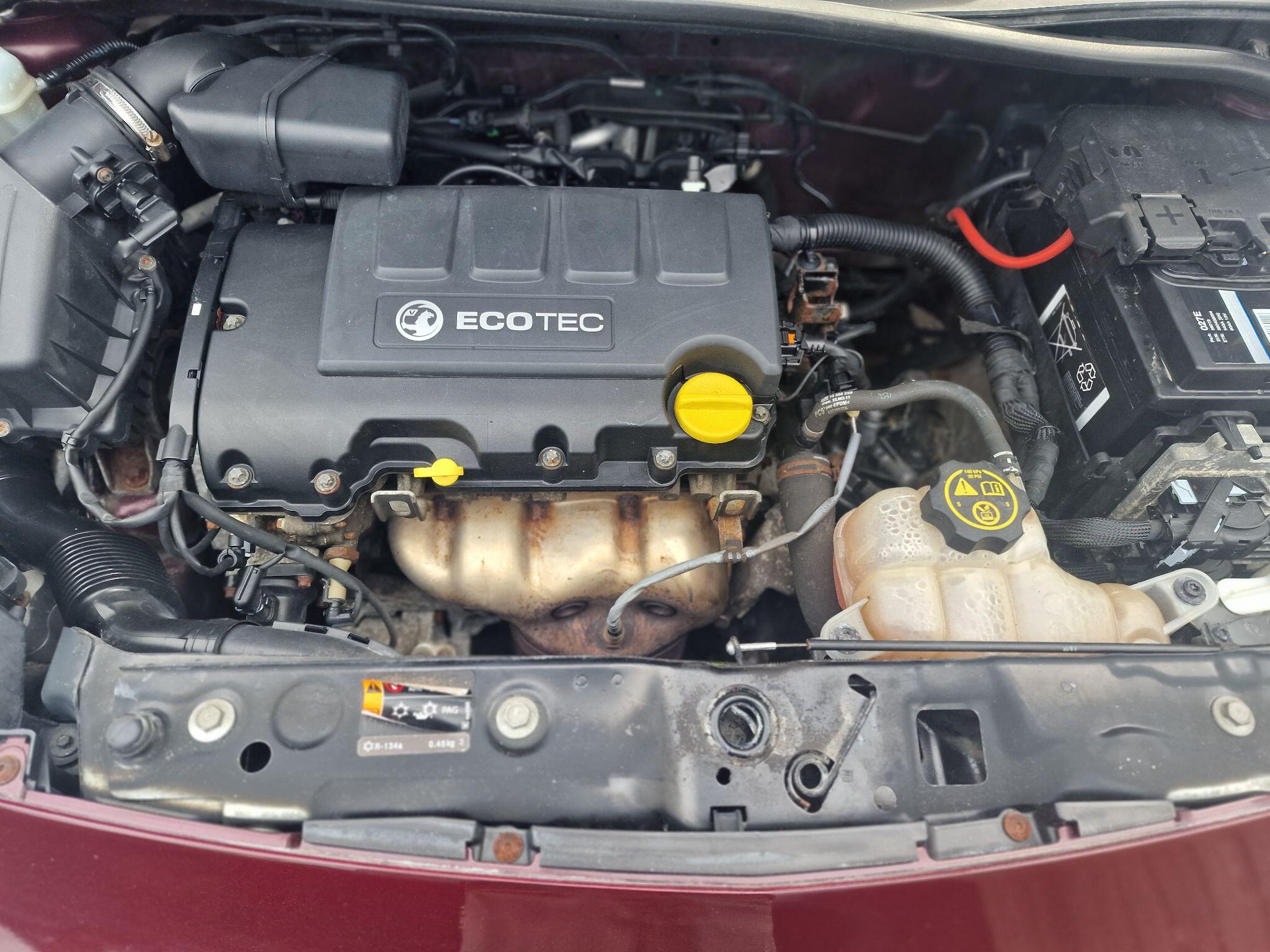 Vauxhall Adam view 35