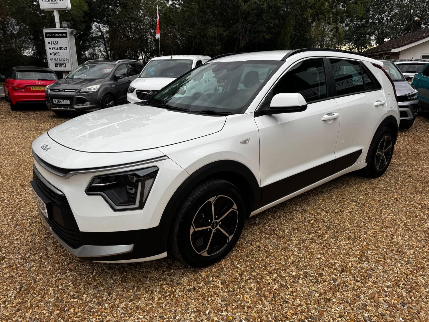 Kia Niro view 3
