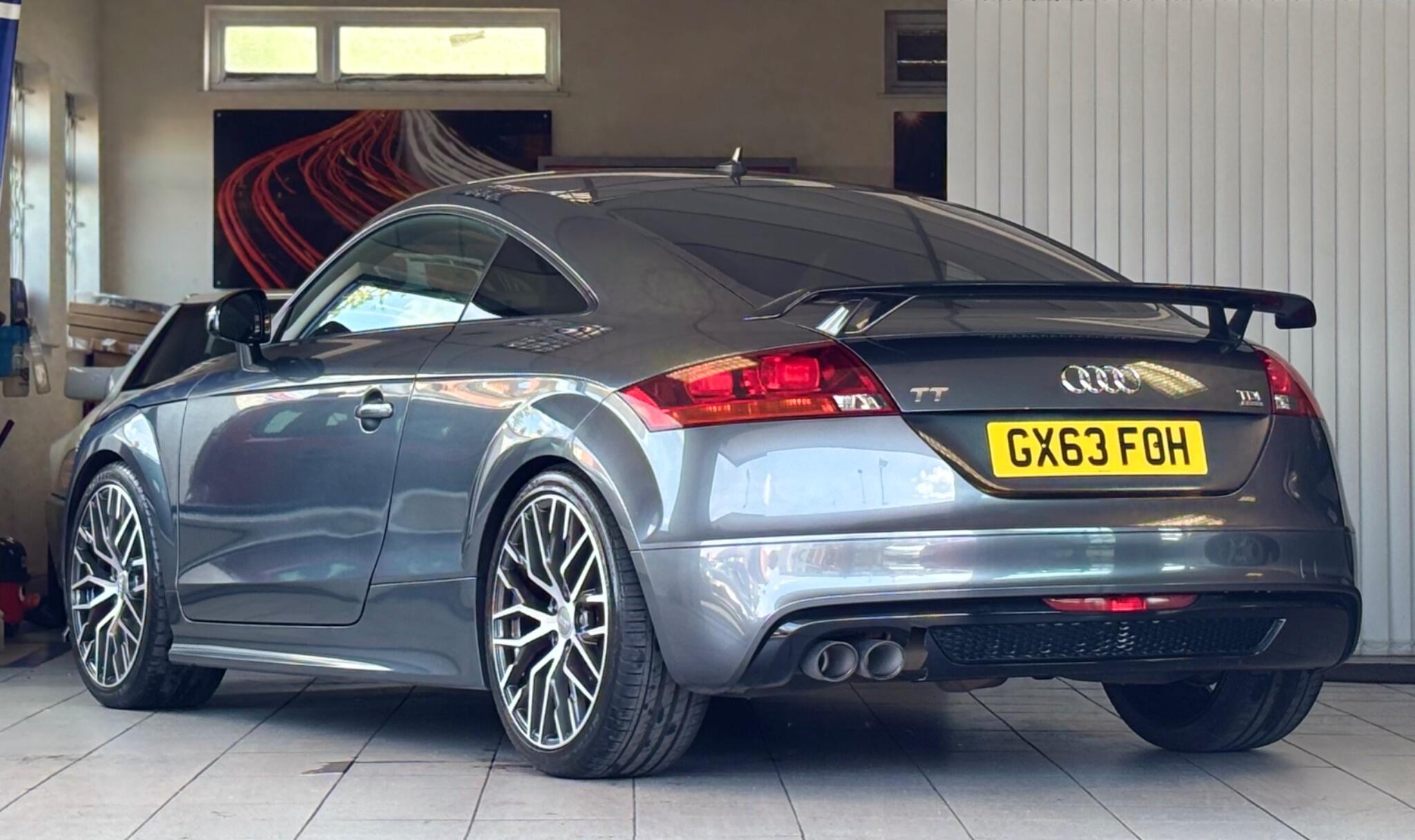 Audi TT view 4