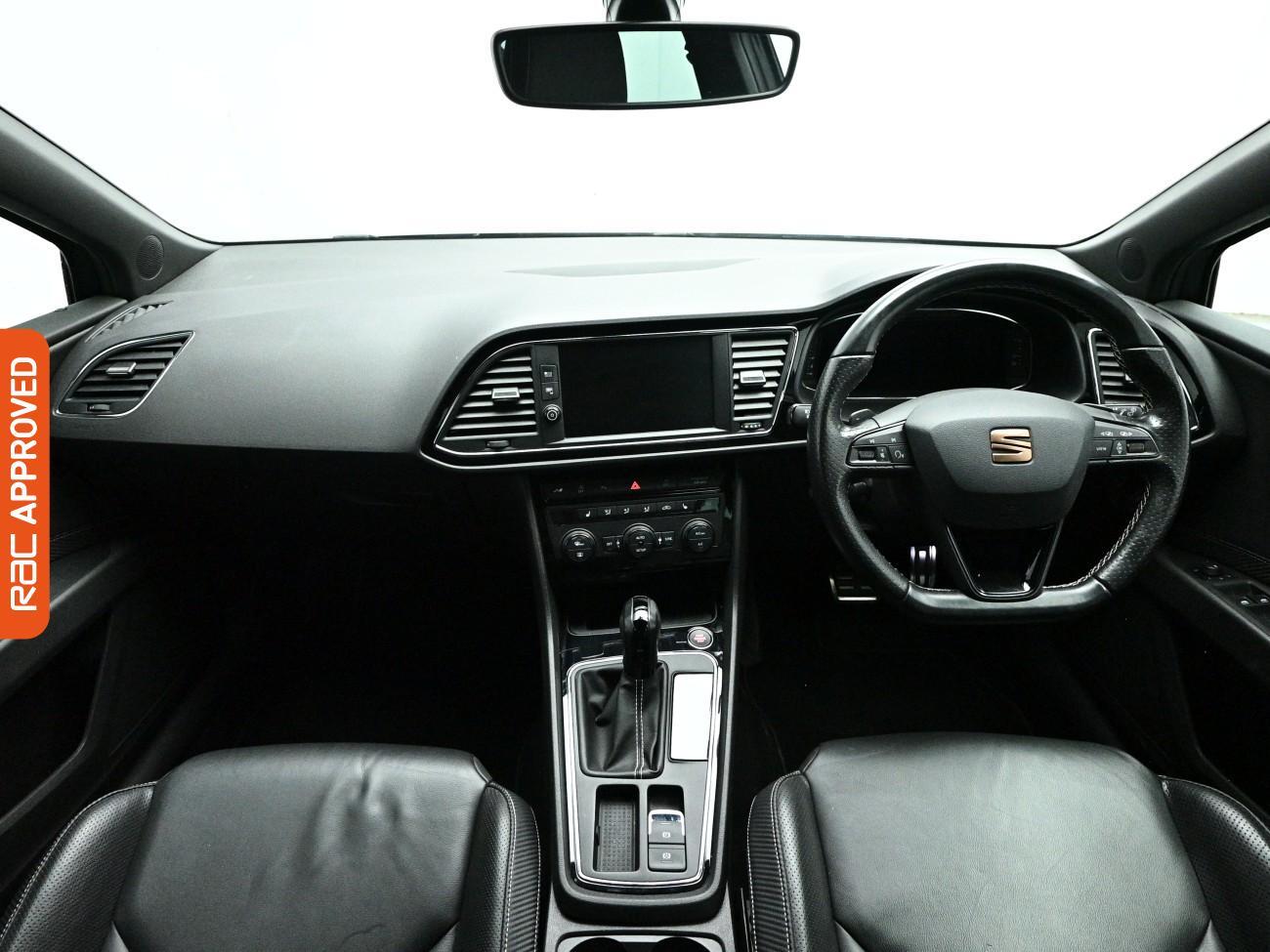 Seat Leon view 2