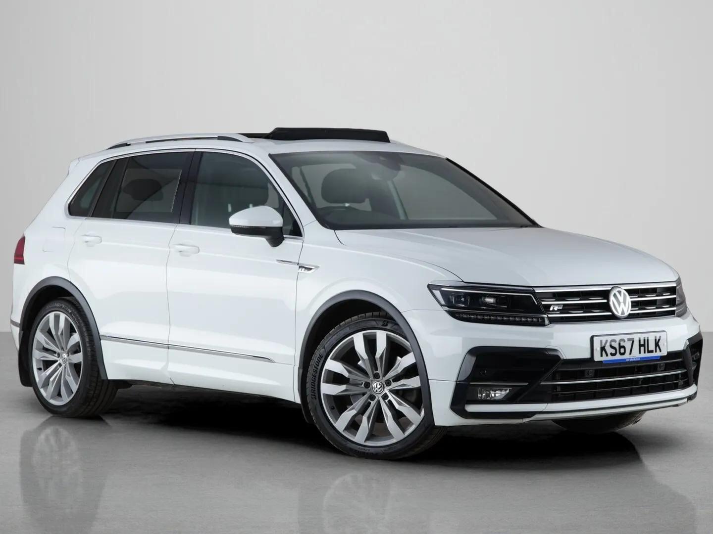 2017 Volkswagen Tiguan in White for sale