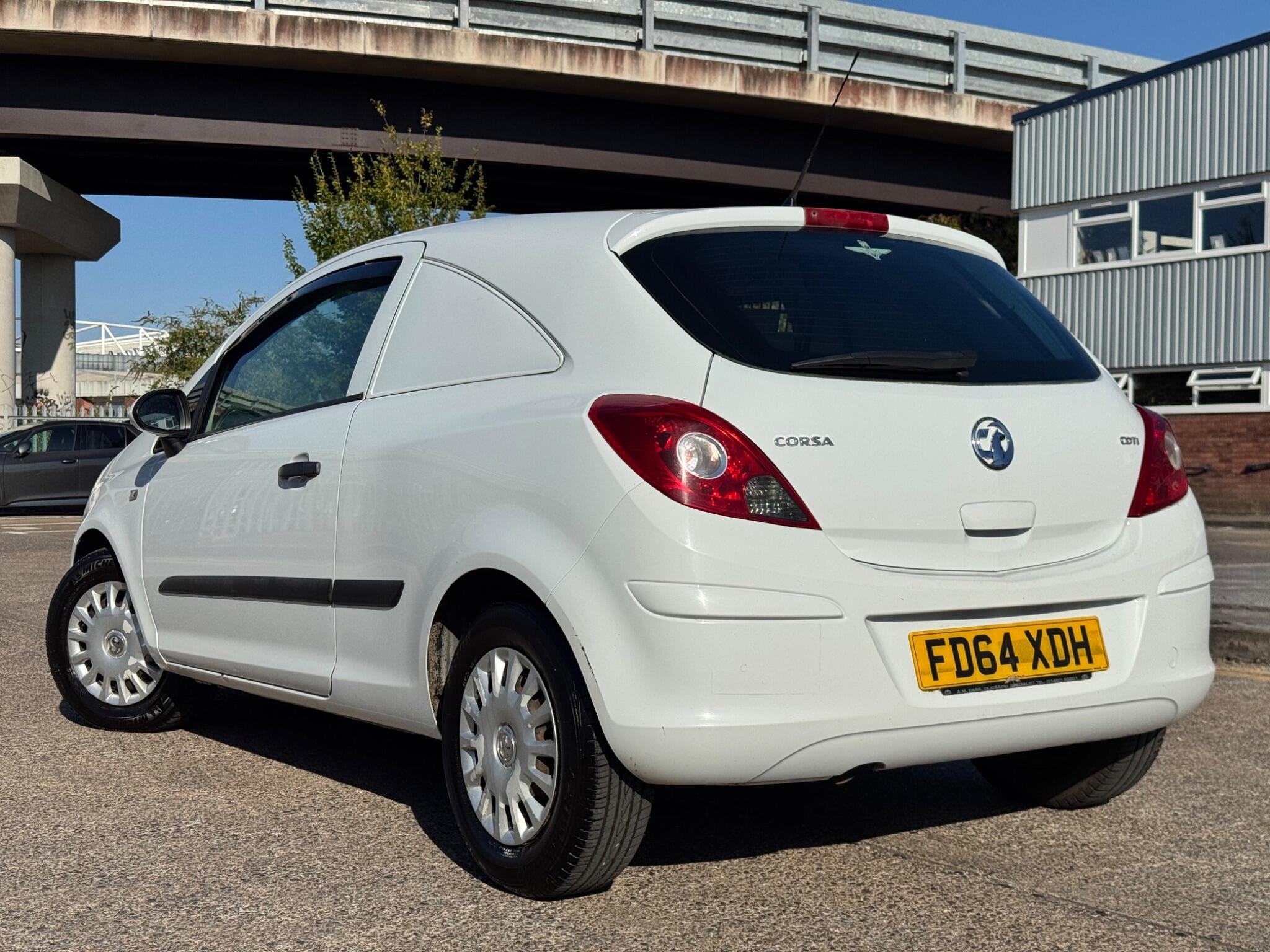Vauxhall Corsa Van view 13