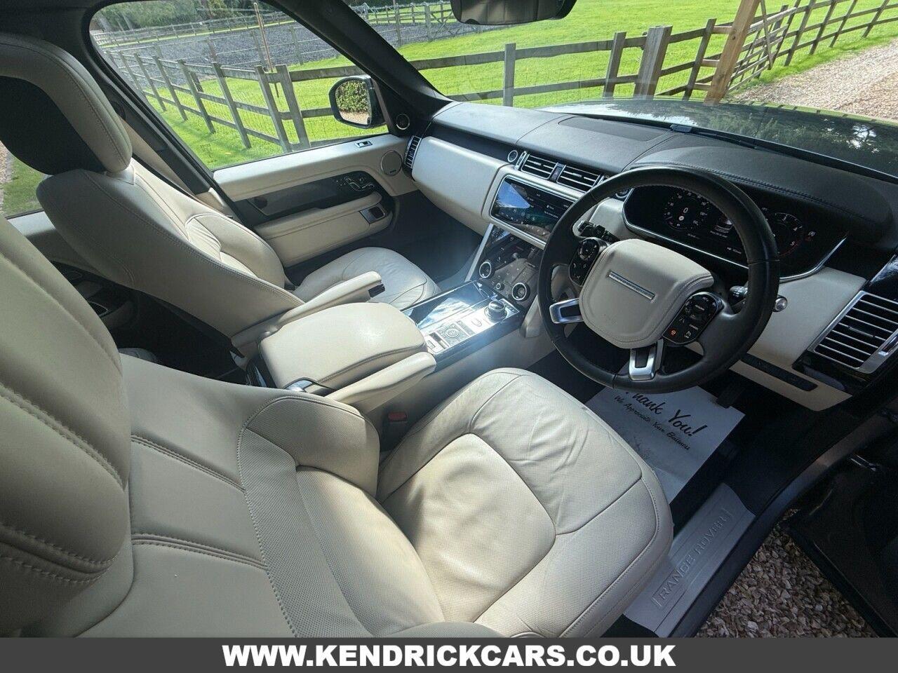 Land Rover Range Rover view 5