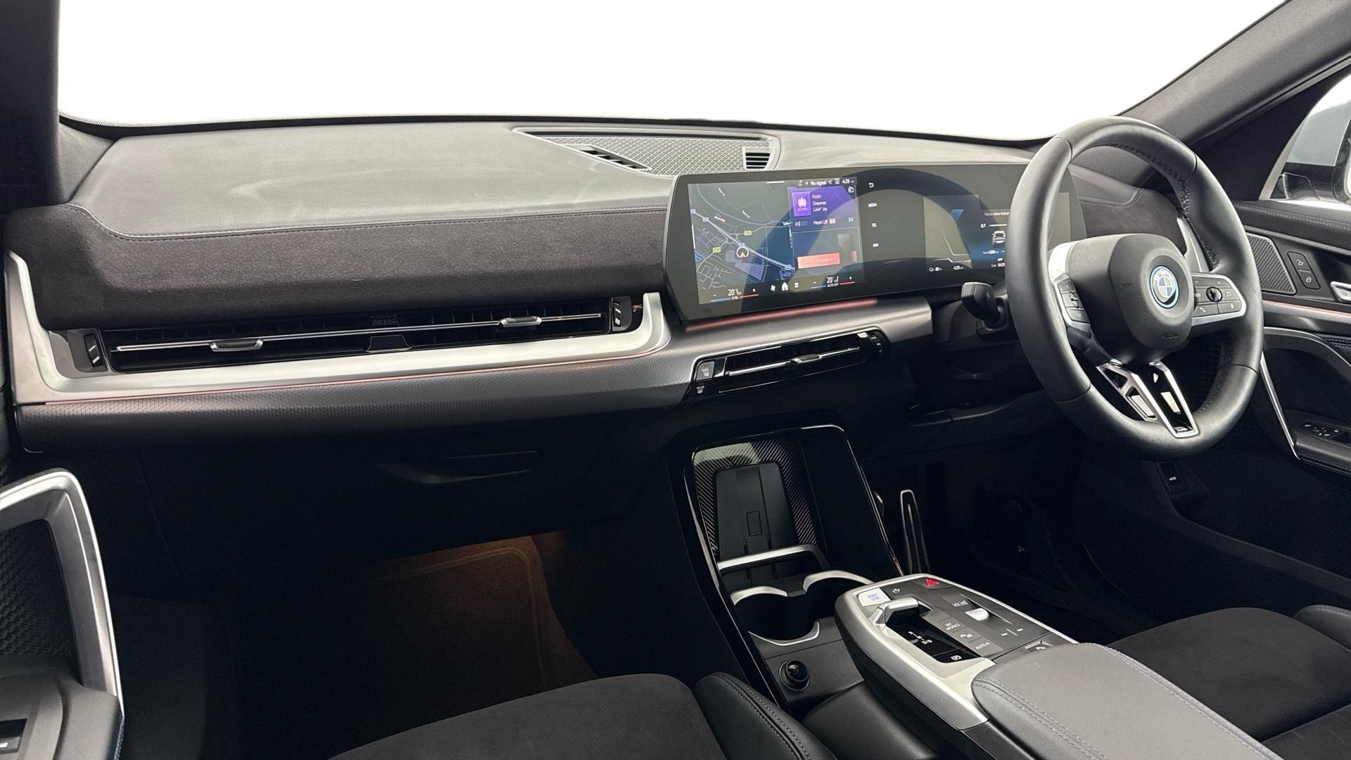BMW Ix2 view 7