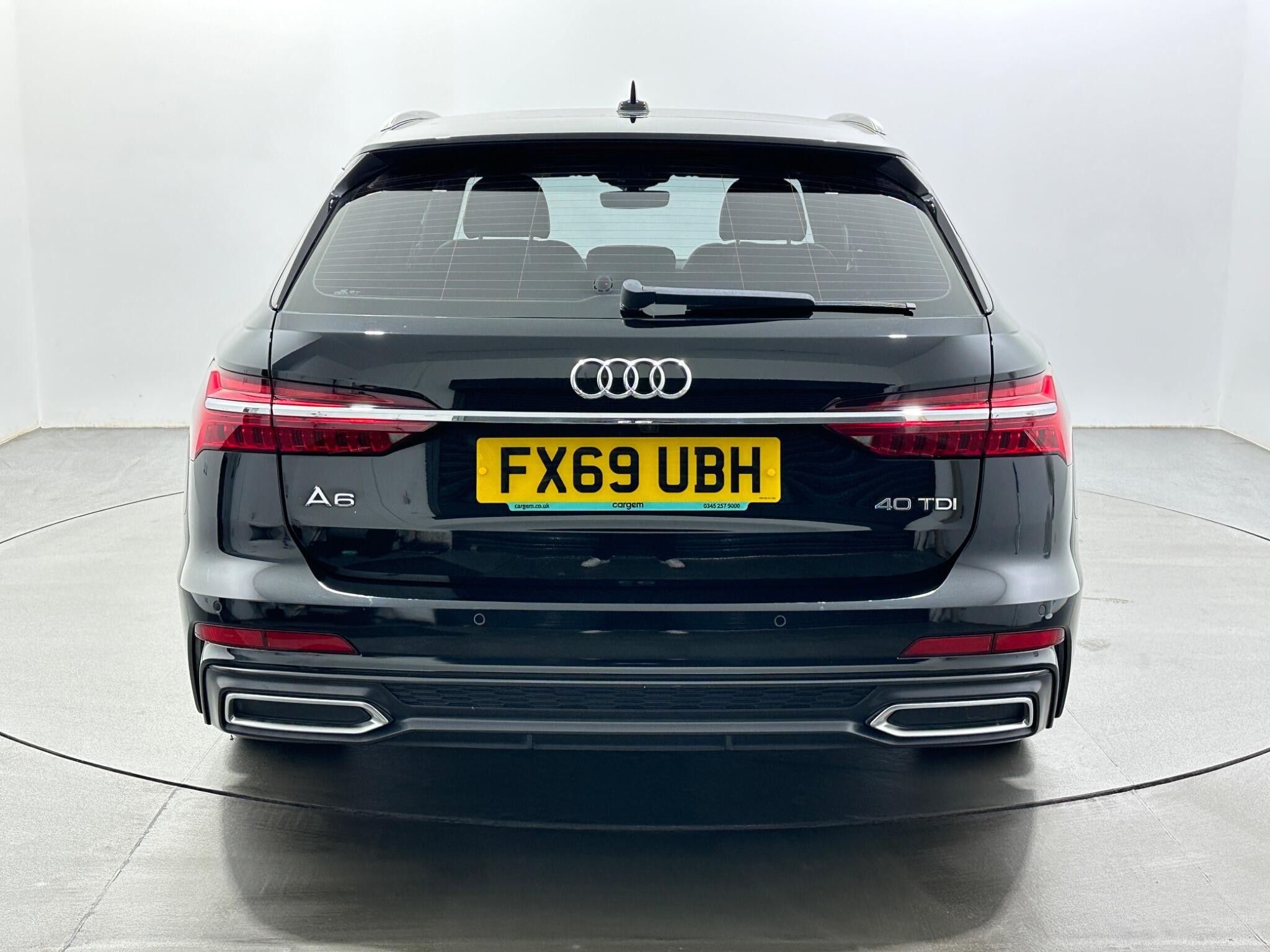 Audi A6 view 7
