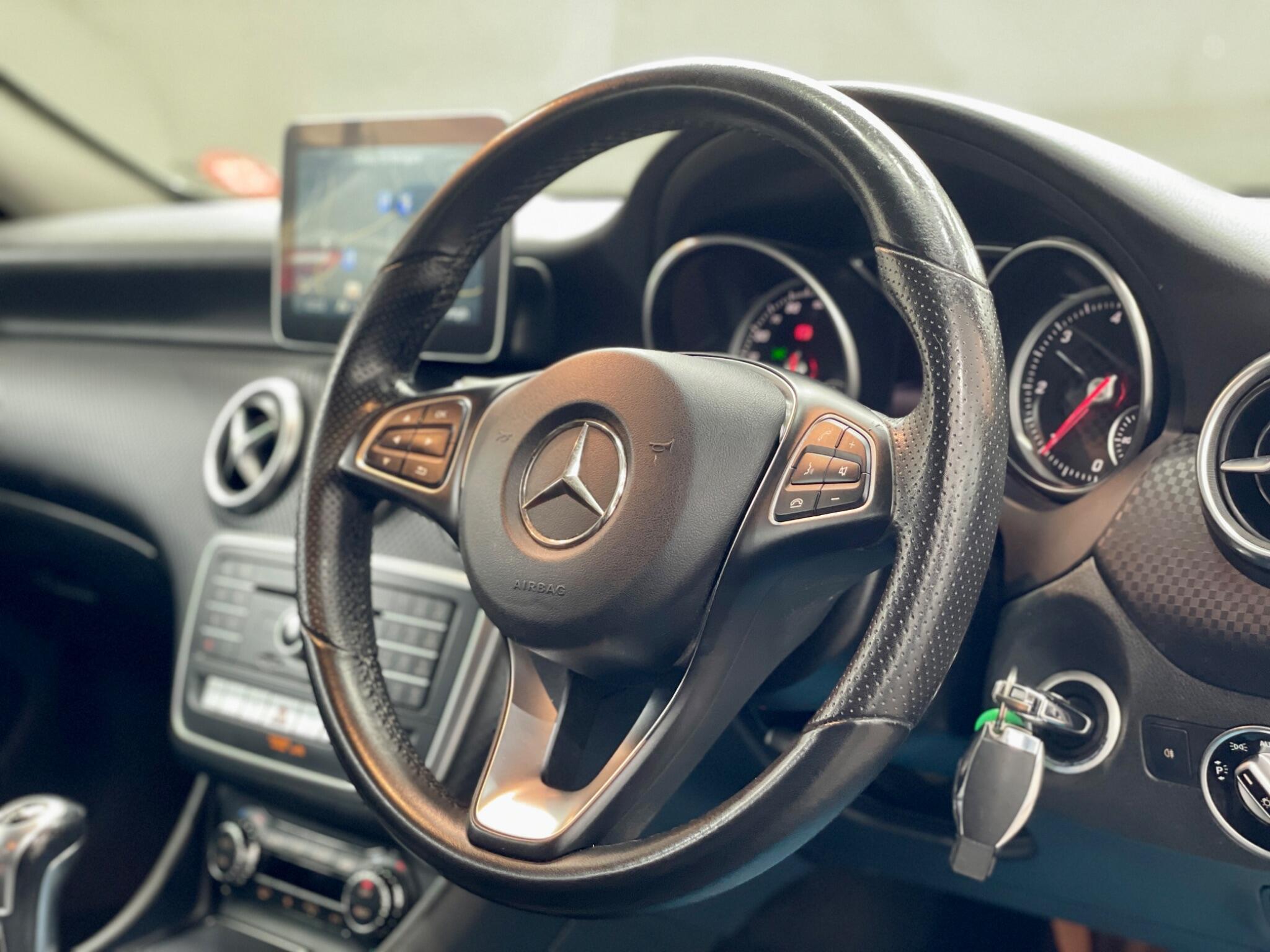 Mercedes-Benz A-Class view 36