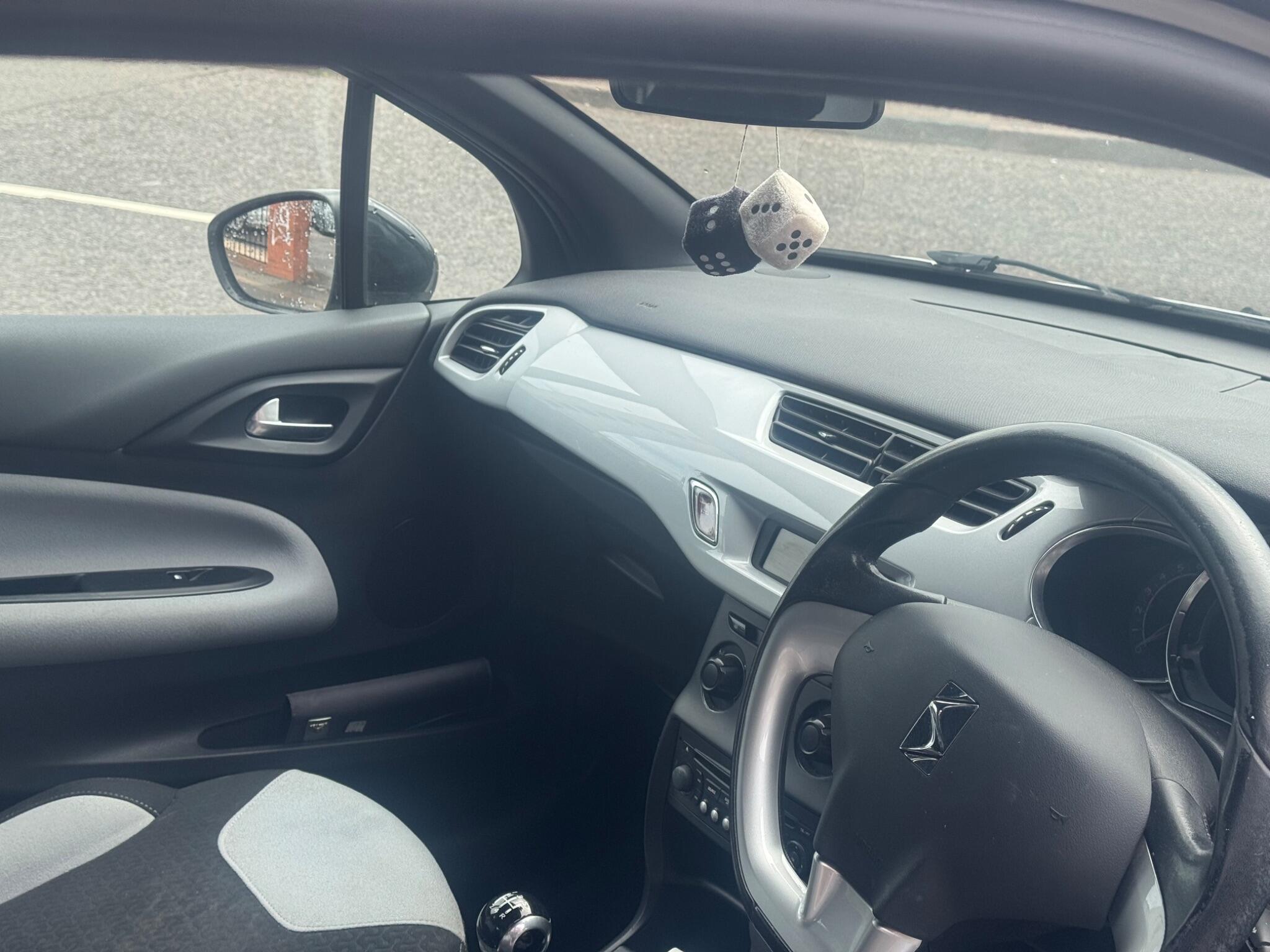 Citroen DS3 view 31