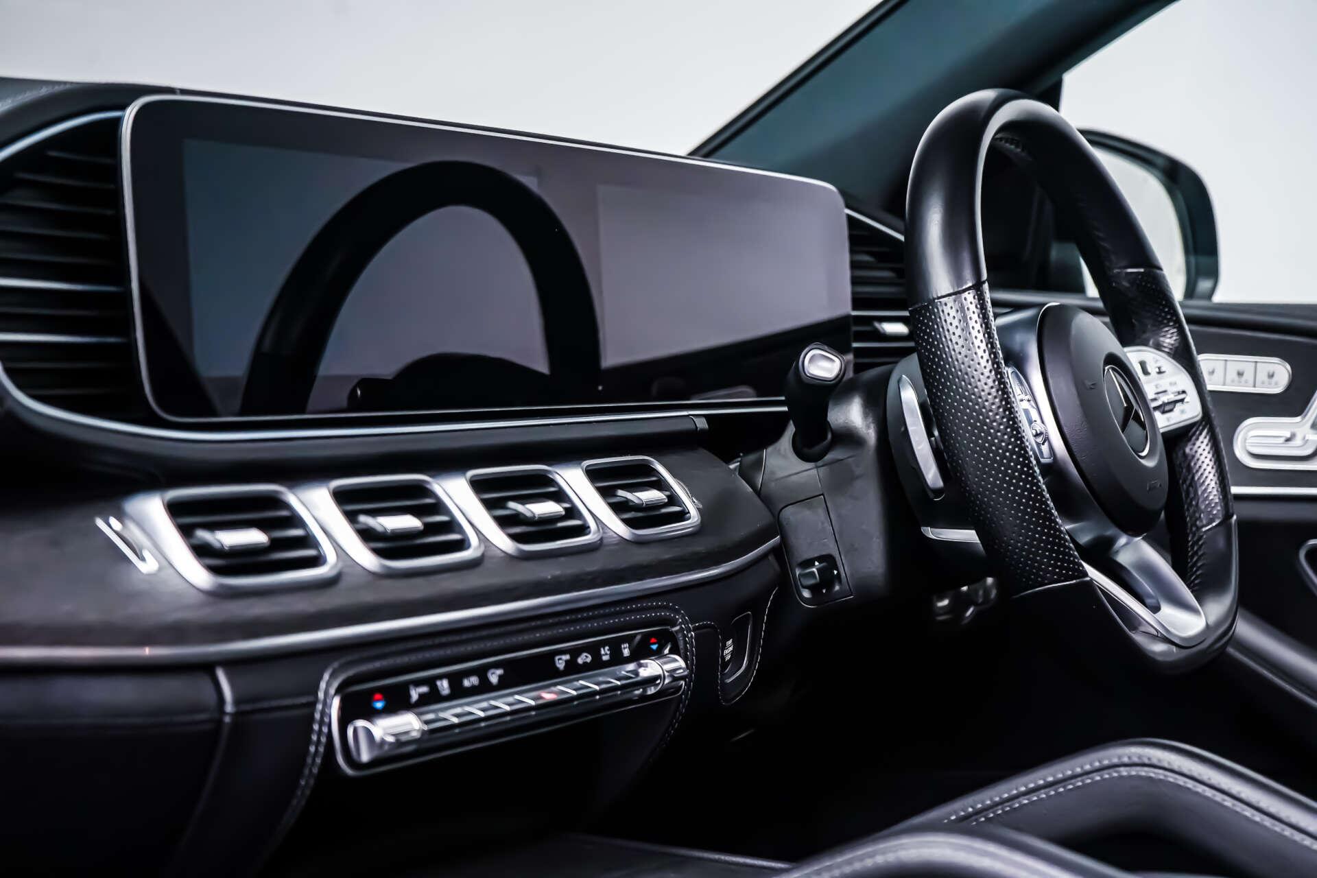Mercedes-Benz Gle view 20