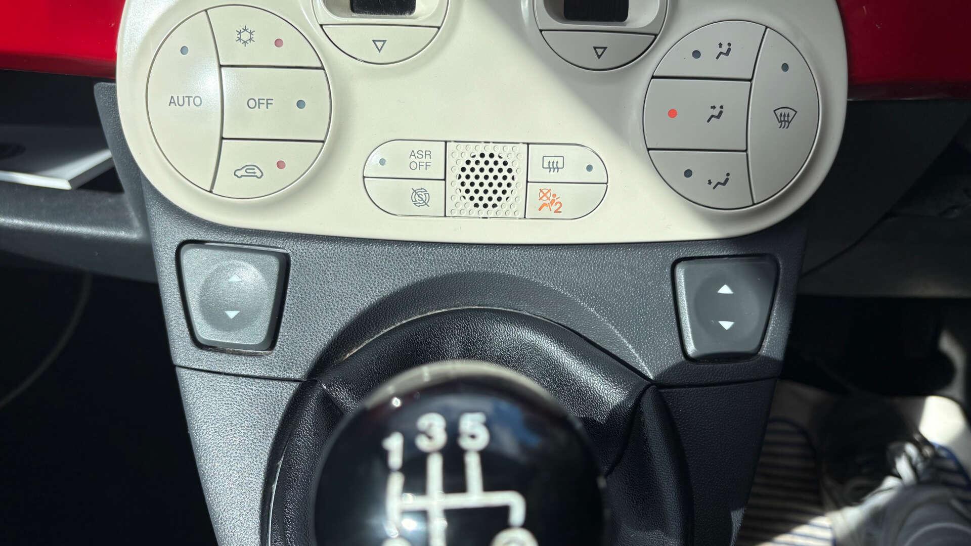 Fiat 500 view 23