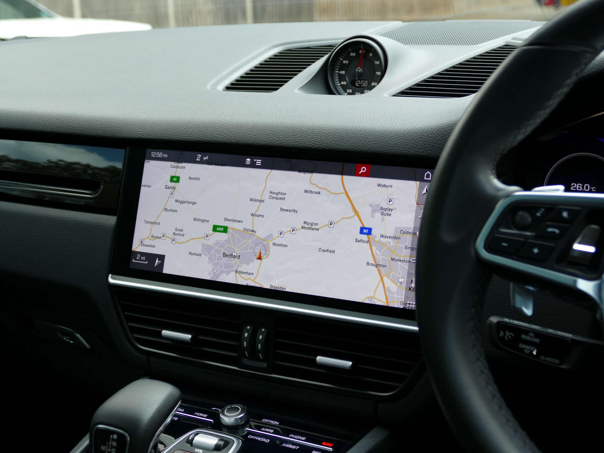 Porsche Cayenne view 23
