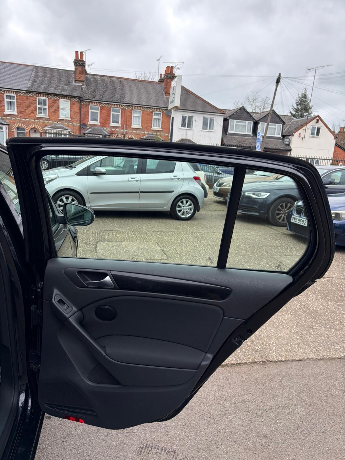 2010 Volkswagen Golf 1.4 TSI SE DSG Euro 5 5dr image 11