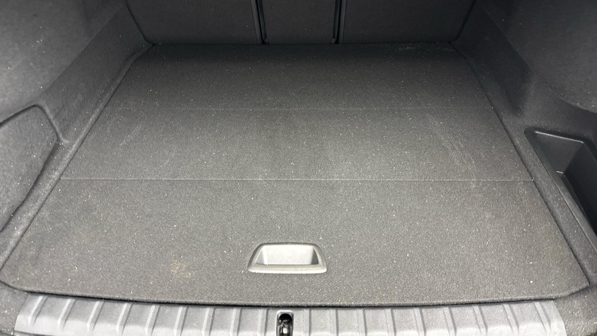 BMW 2 Series view 13
