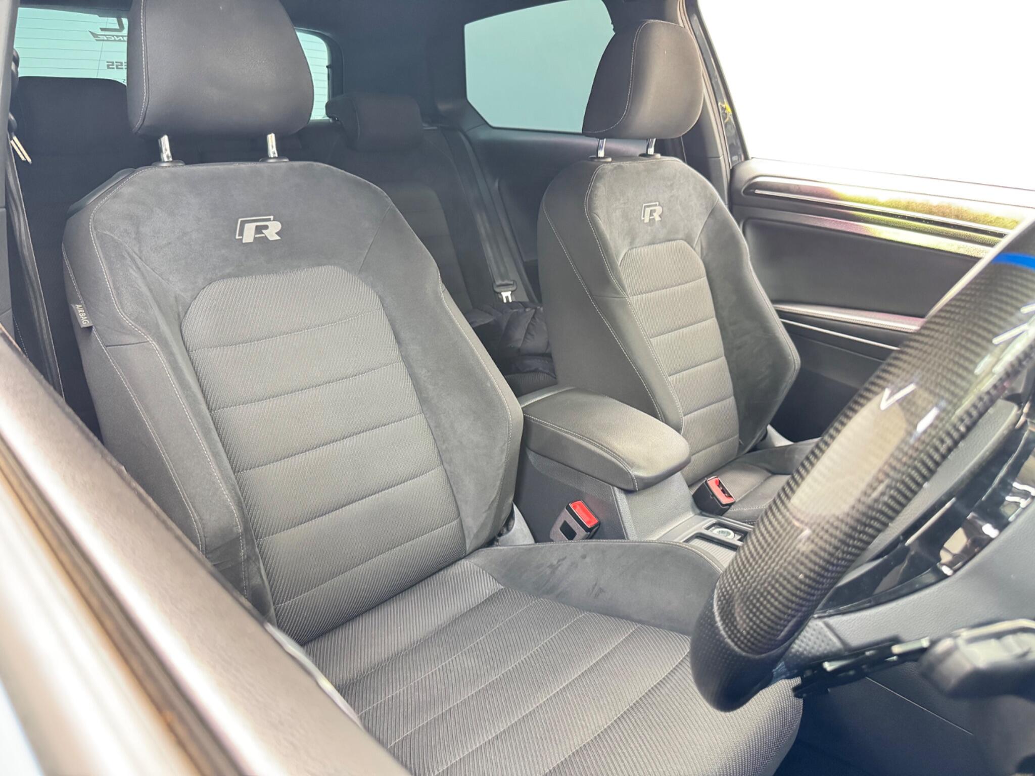Volkswagen Golf view 15