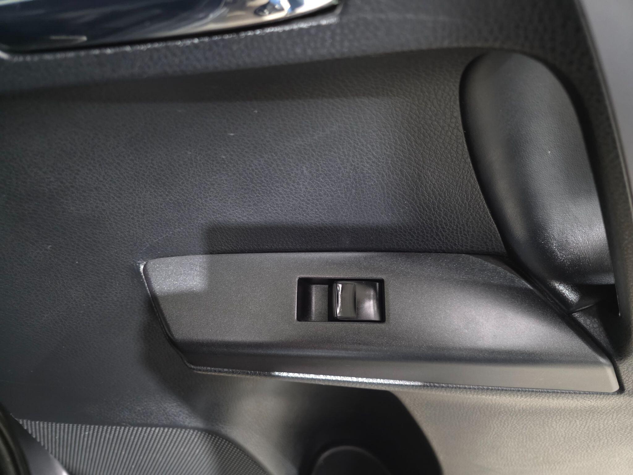 Toyota Rav4 view 22