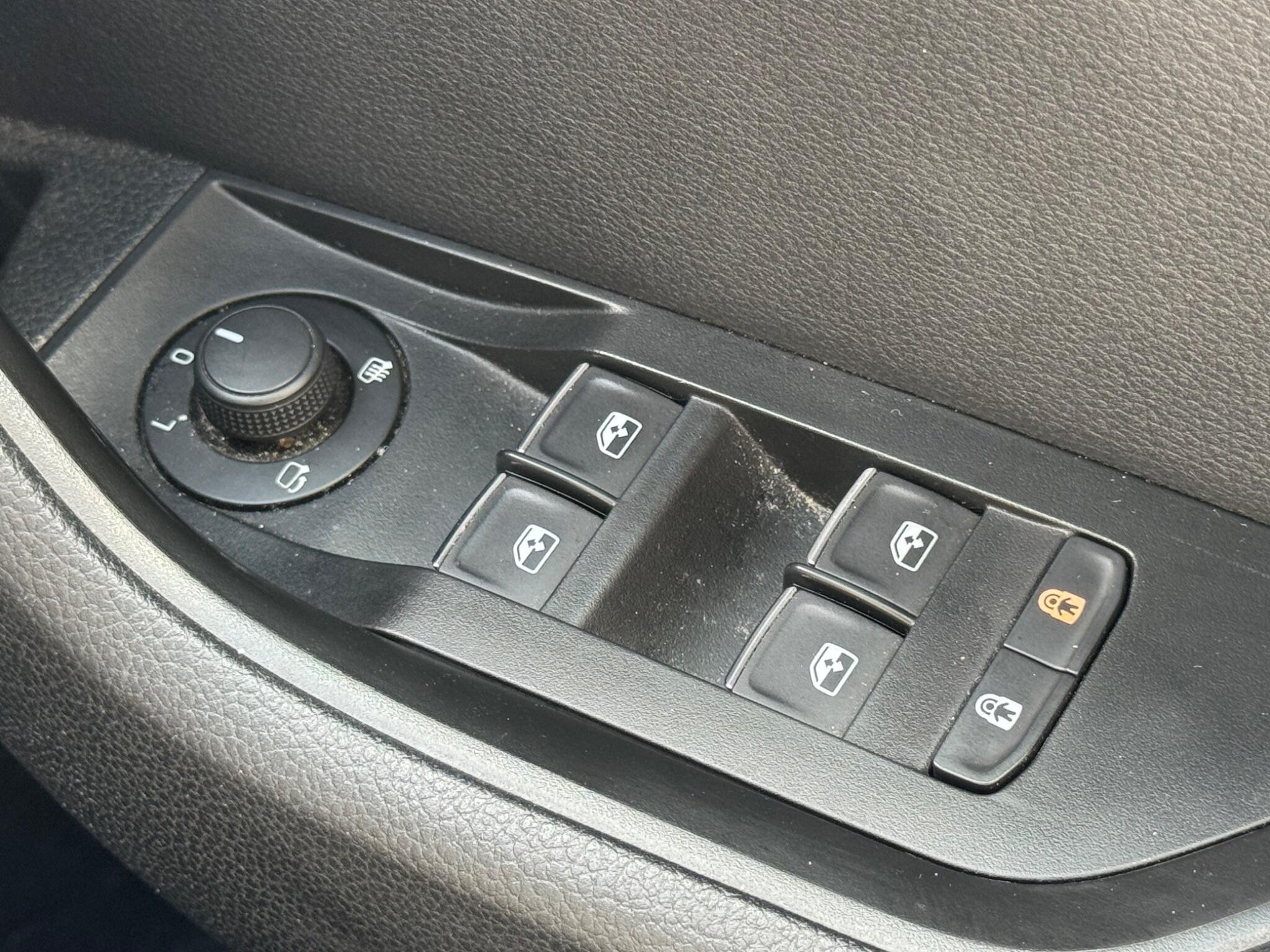 Skoda Superb view 23