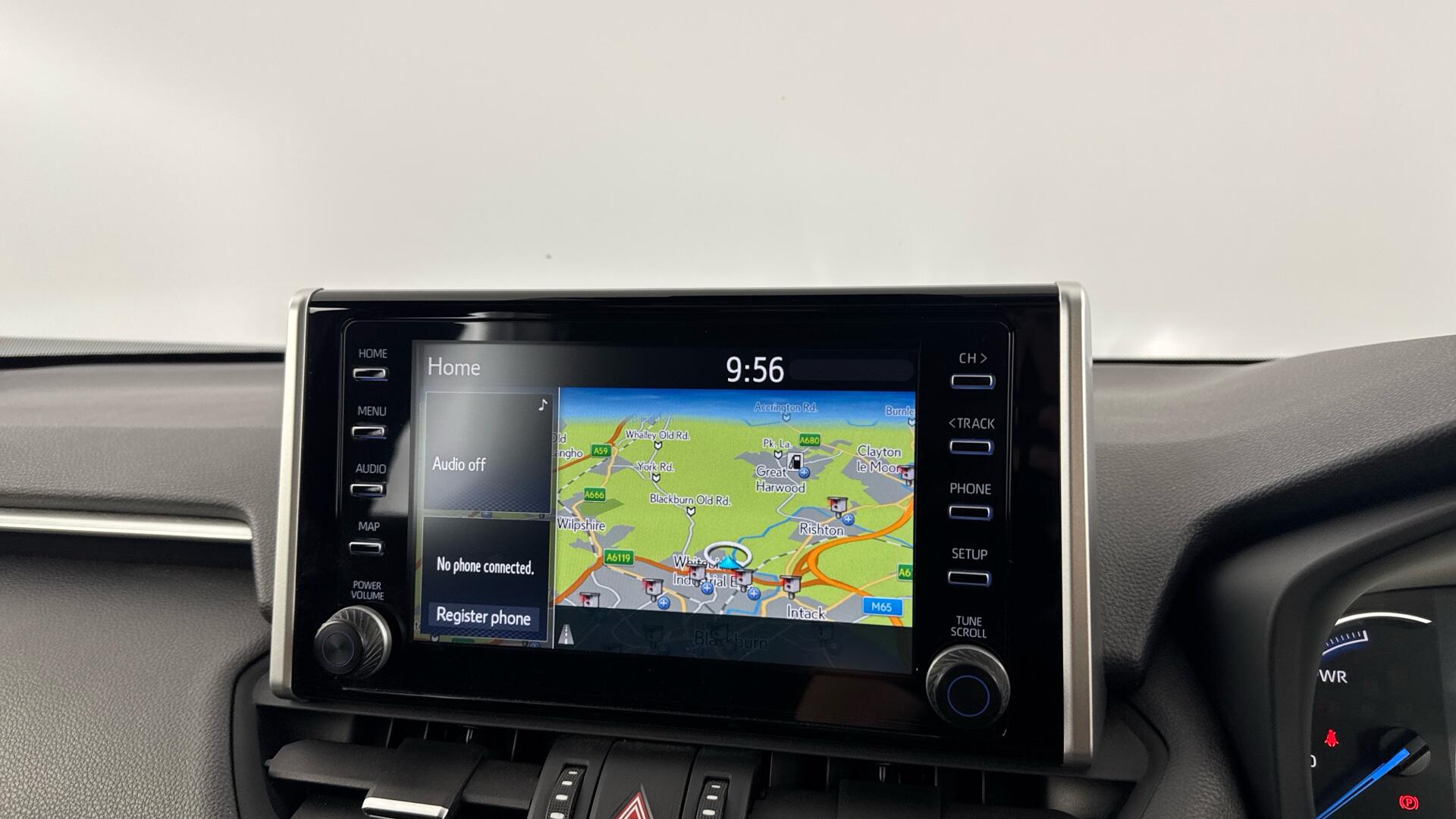 Toyota RAV4 view 12