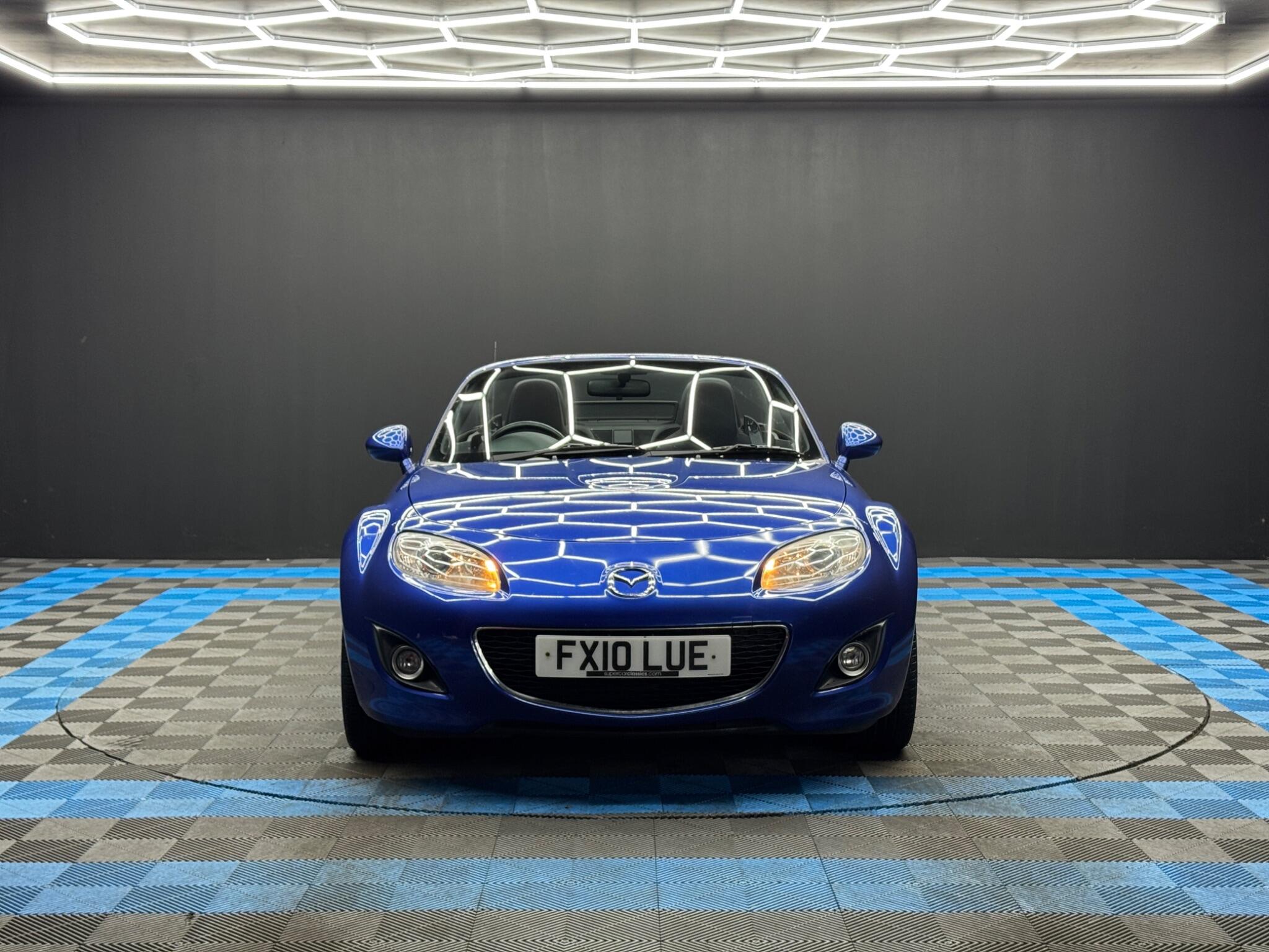 Mazda MX-5 view 2