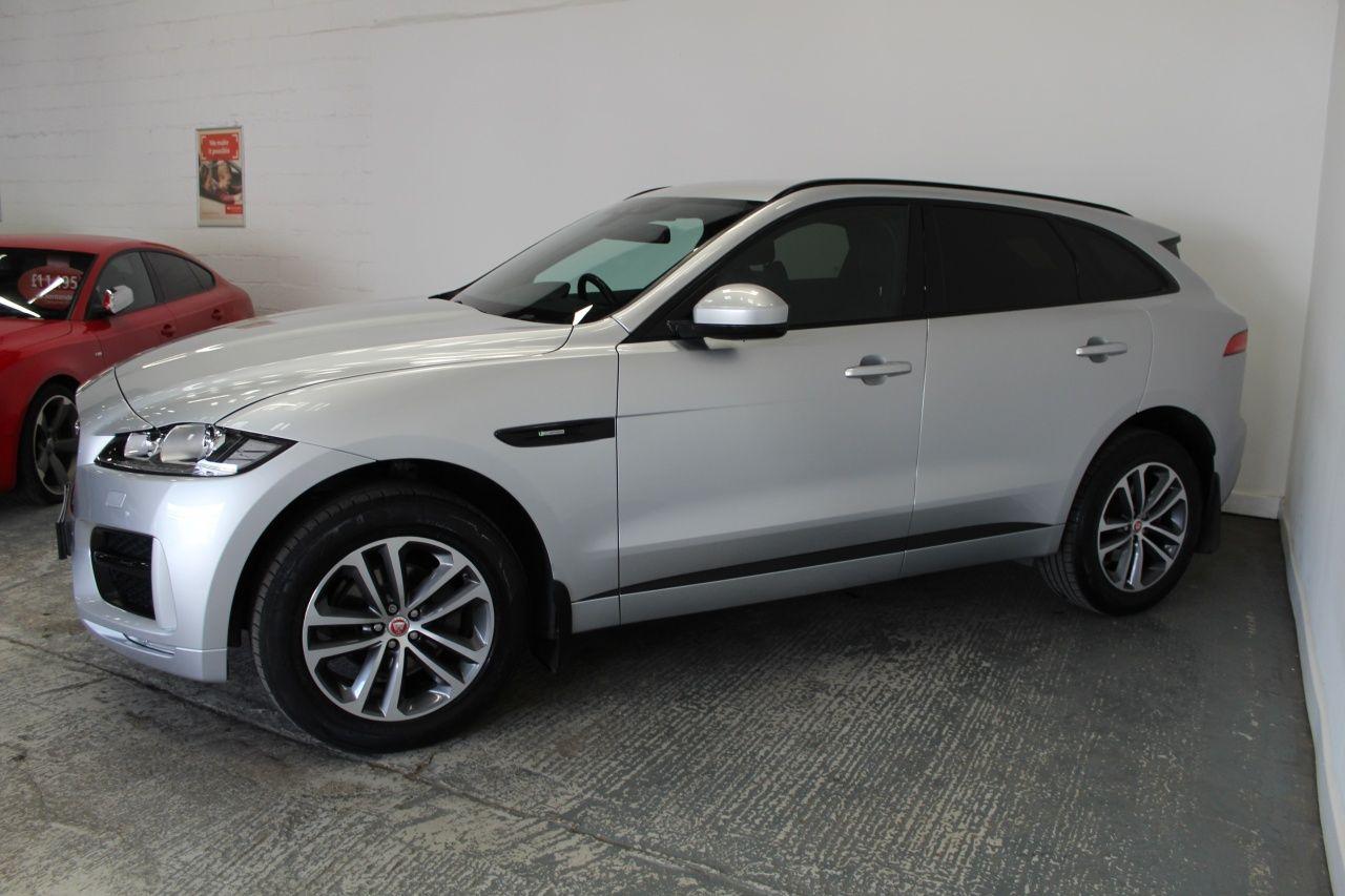 Jaguar F-Pace view 5