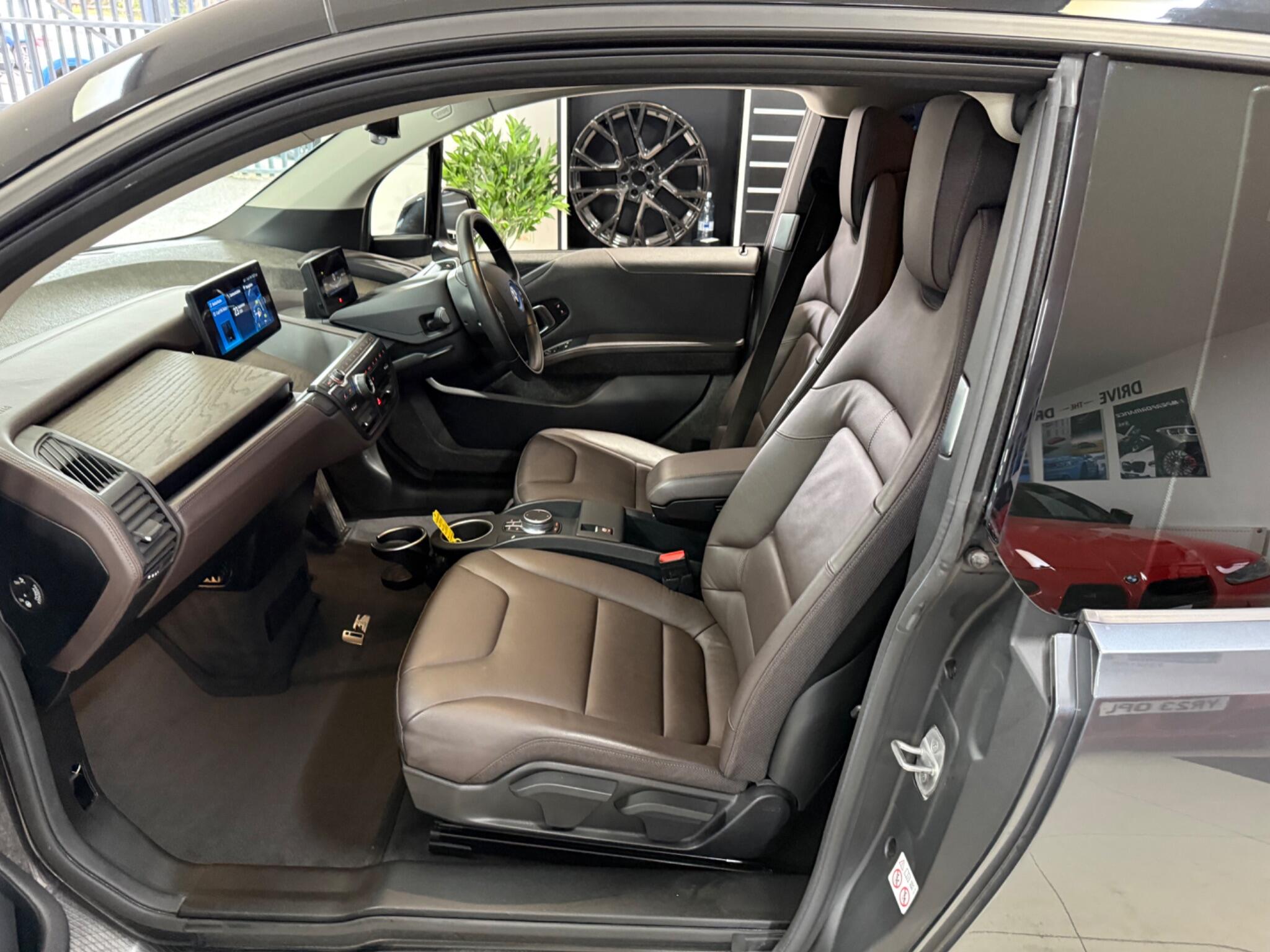 BMW I3 view 36