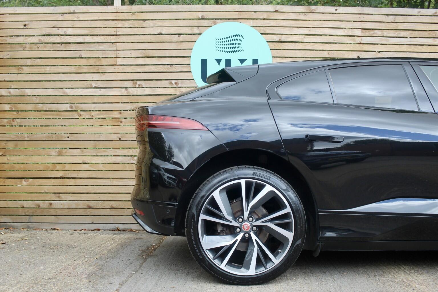 Jaguar I-Pace view 49