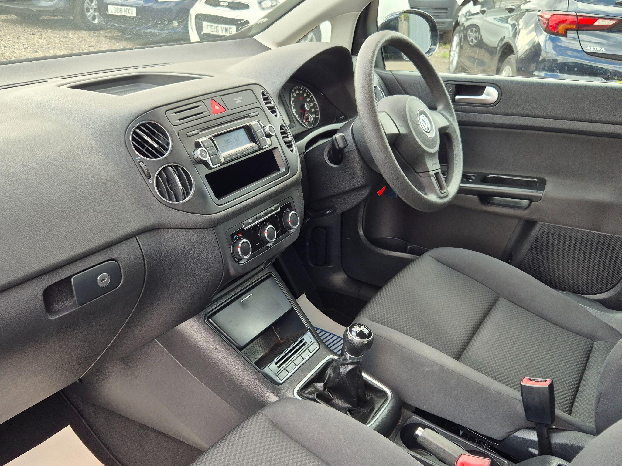 Volkswagen Golf Plus view 19