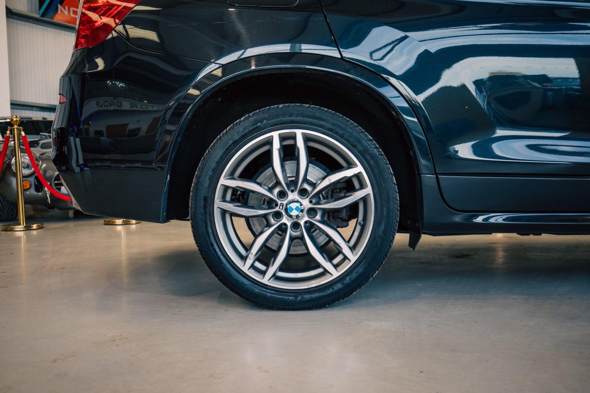 BMW X3 view 7