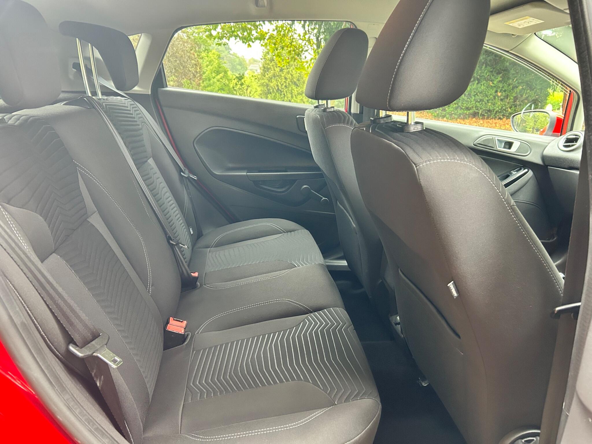 Ford Fiesta view 5