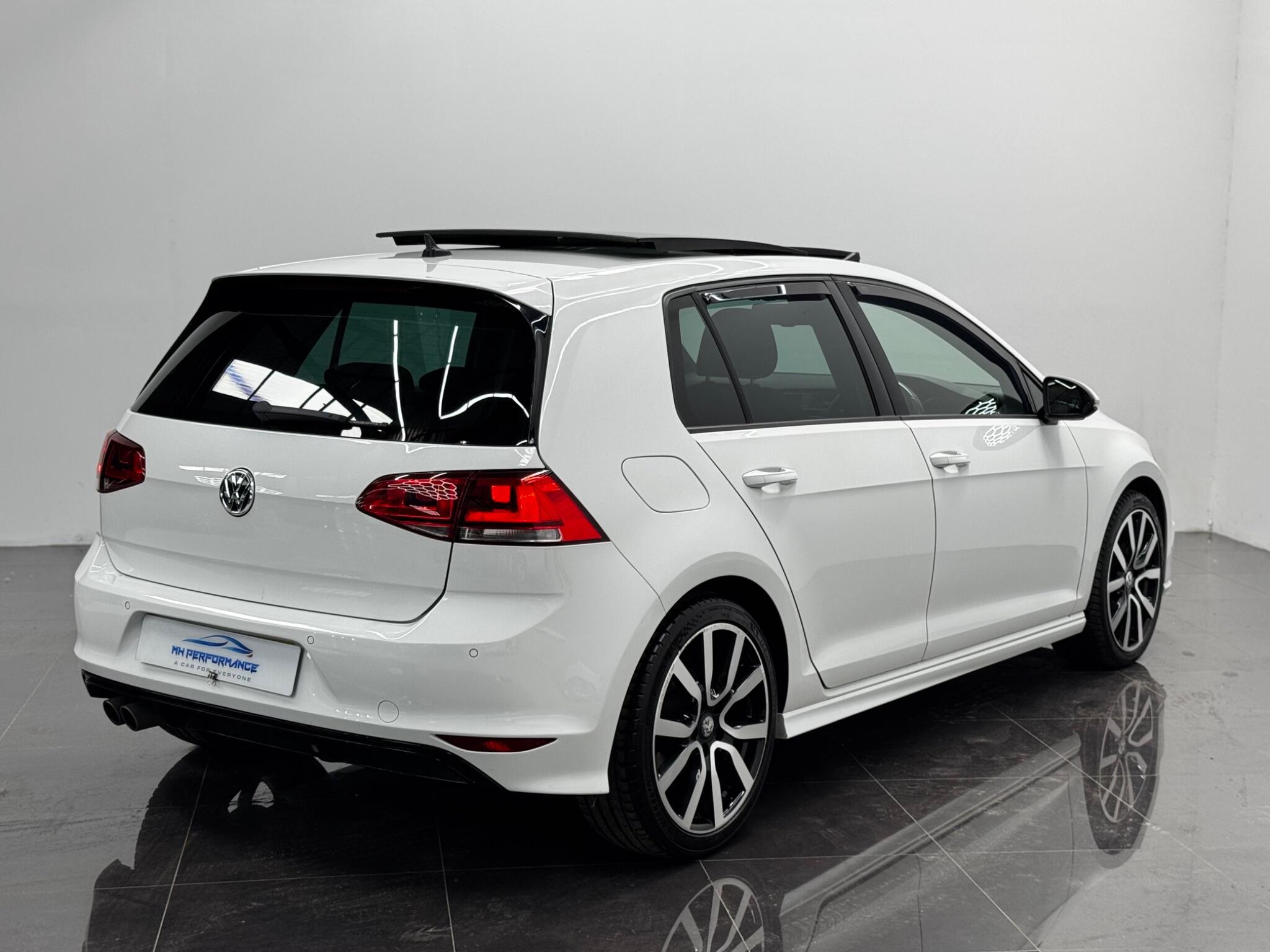 Volkswagen Golf view 27