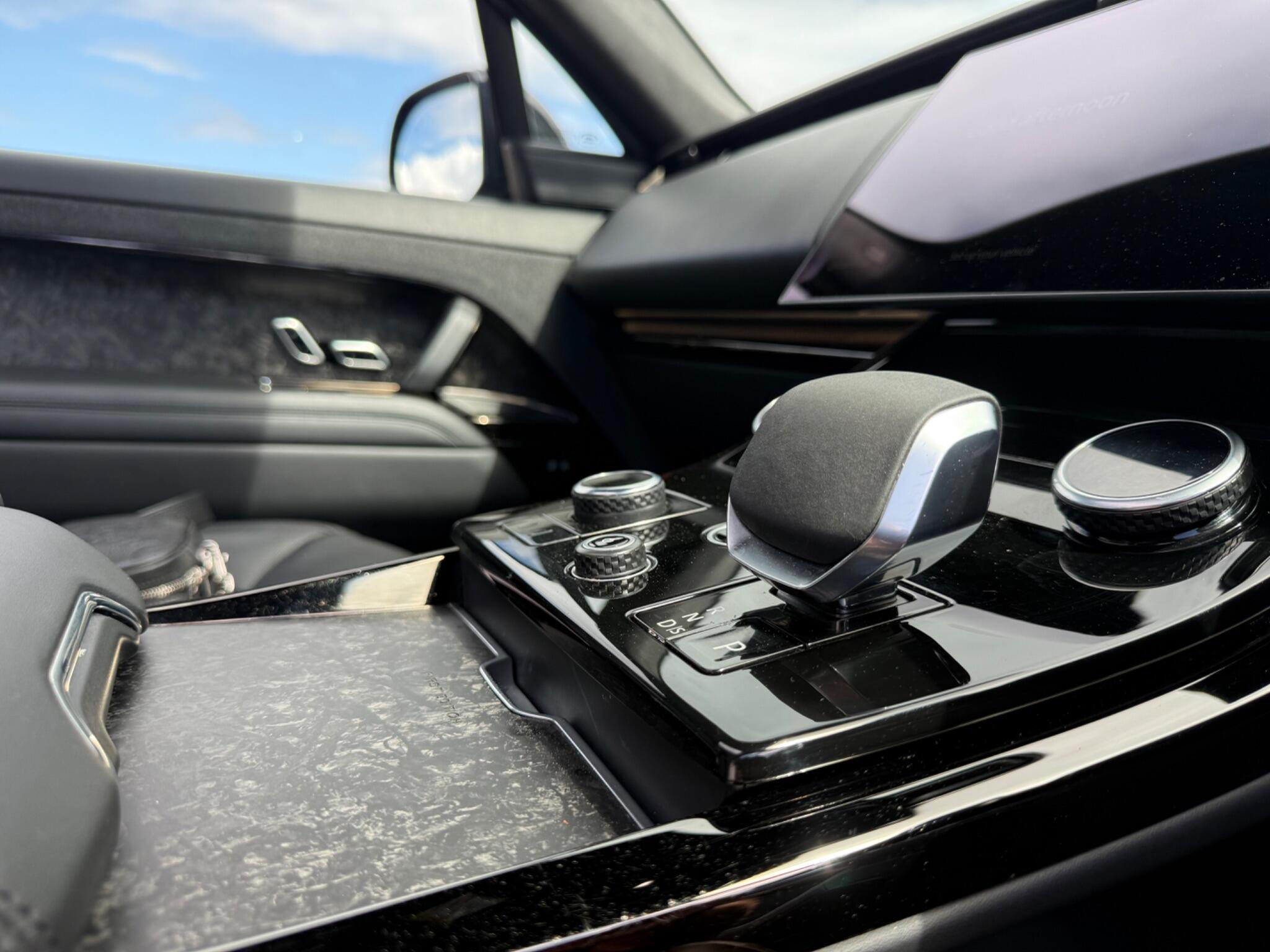 Land Rover Range Rover Sport view 27