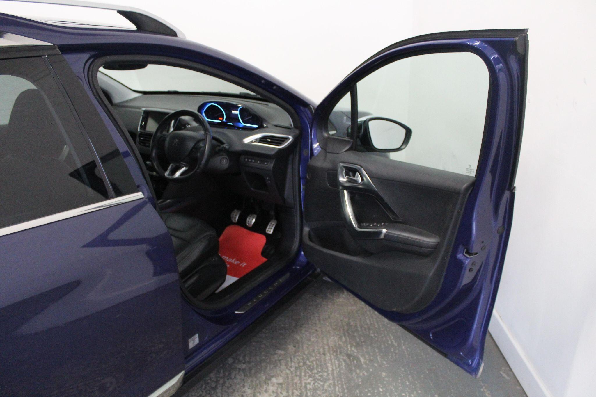 Peugeot 2008 view 24