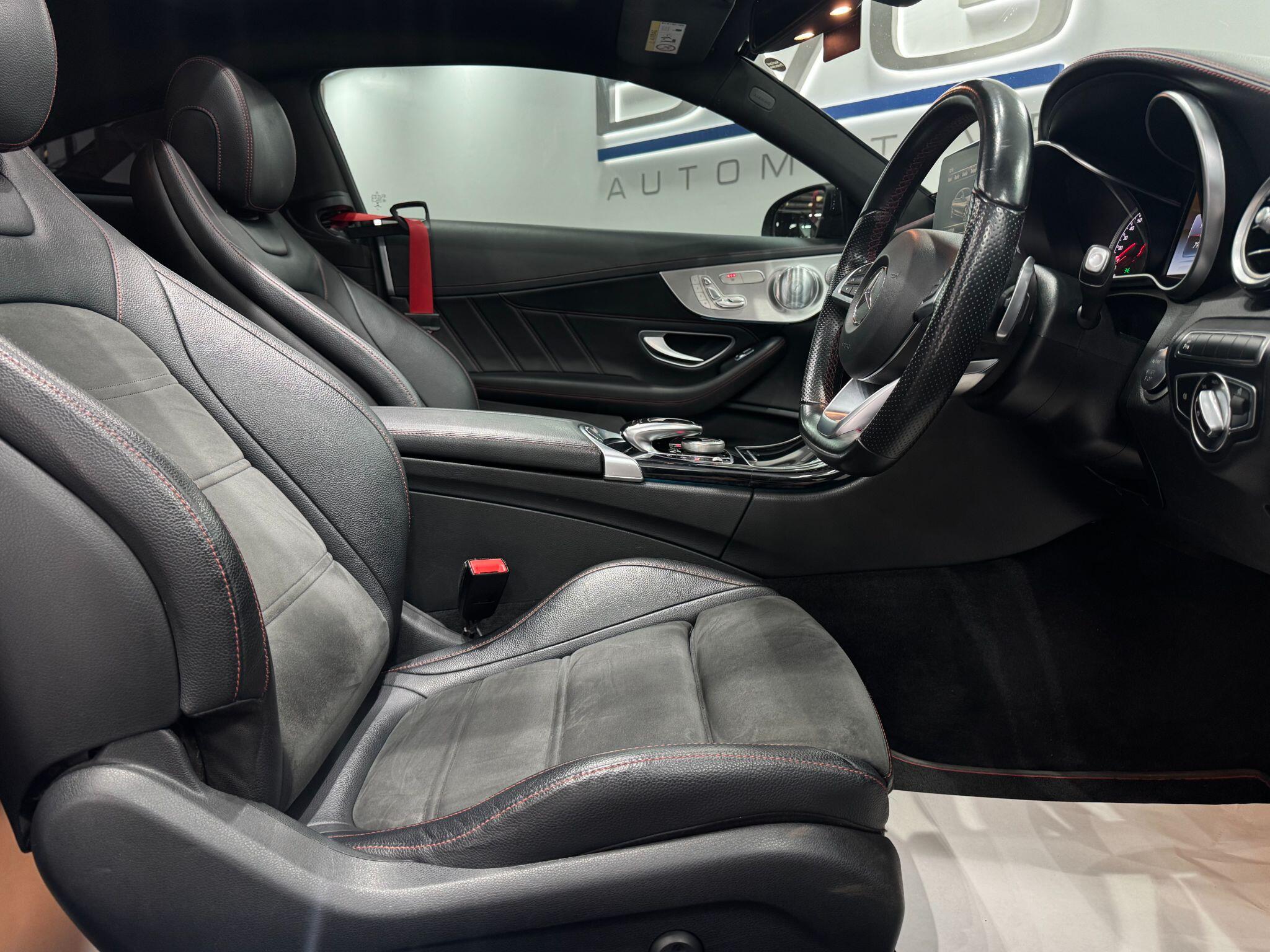 Mercedes-Benz C-Class view 16