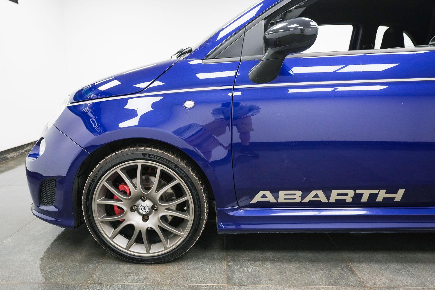 Abarth 595 view 6