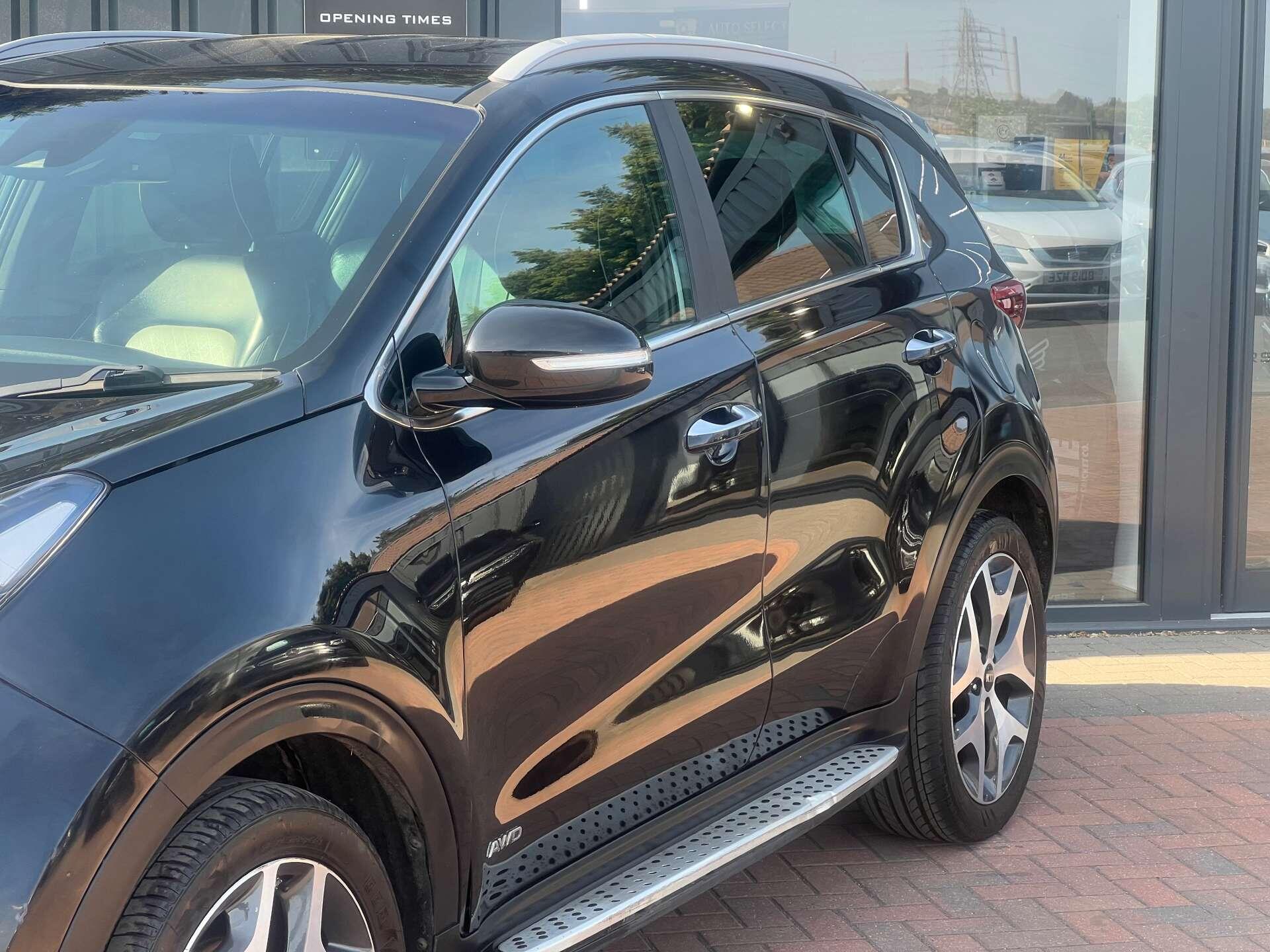 Kia Sportage view 3
