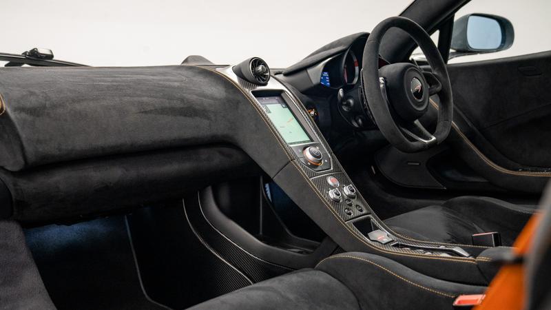 Mclaren 675LT view 31