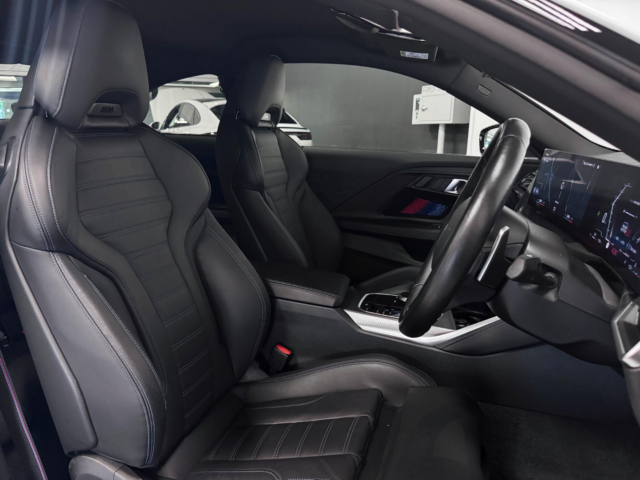 BMW 2 Series view 9