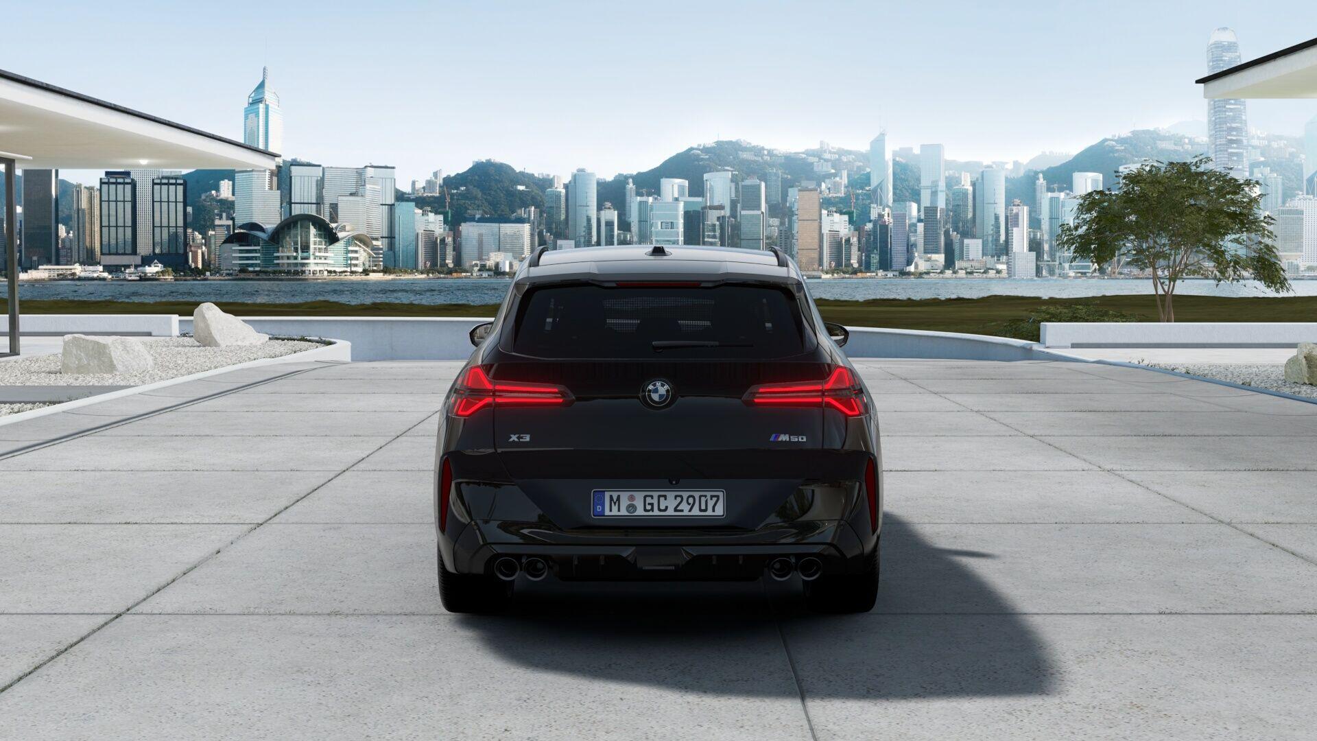 BMW X3 view 5