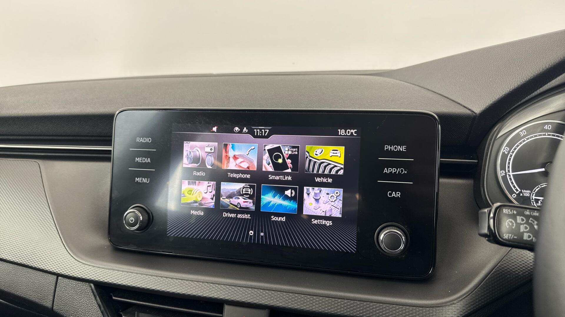 Skoda Scala view 12