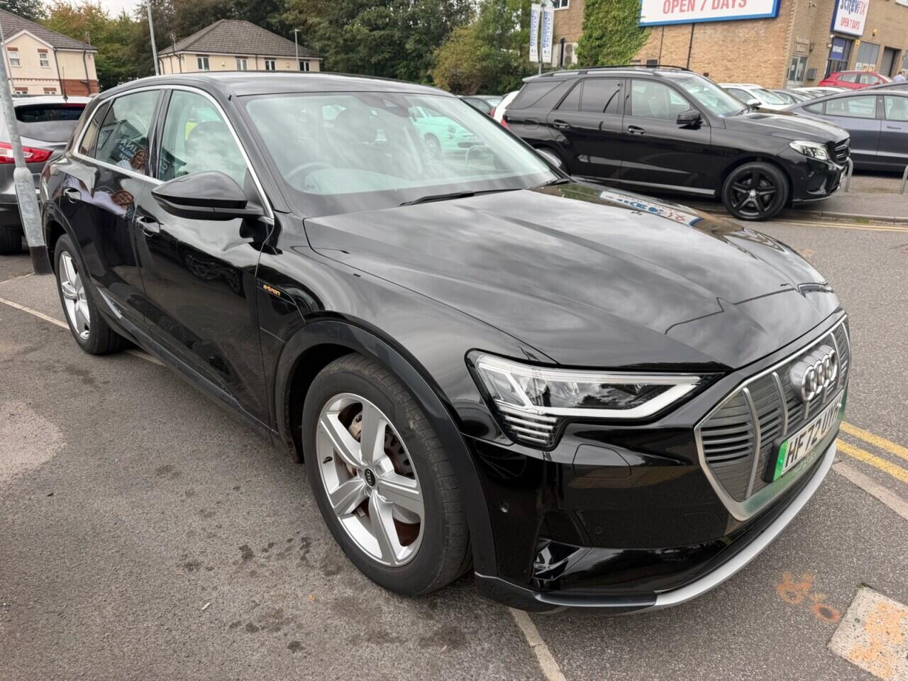 Audi E-Tron view 3