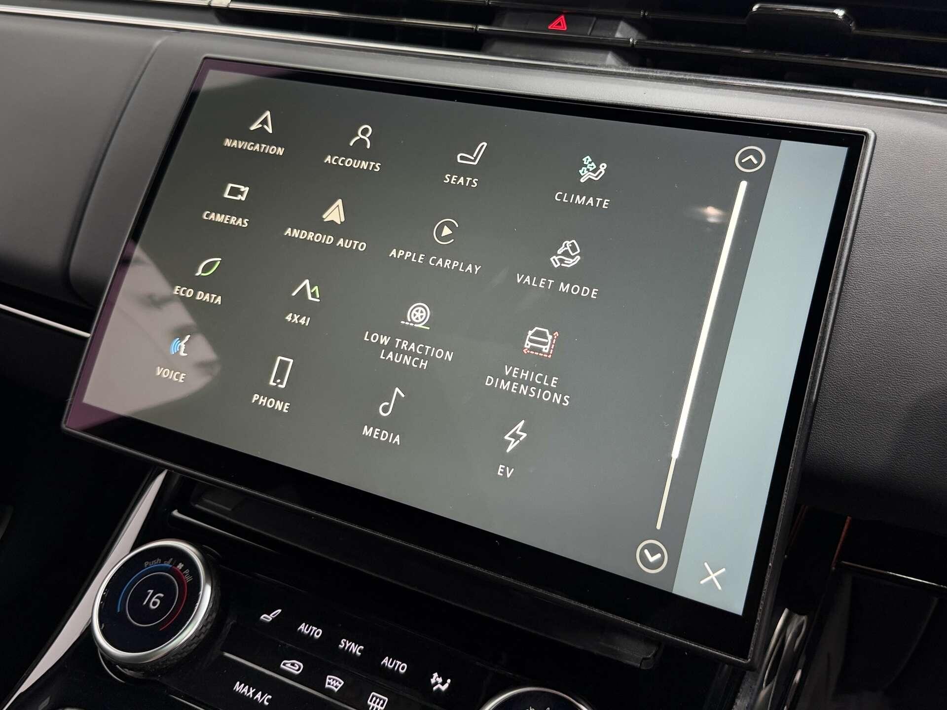 Land Rover Range Rover Sport view 45