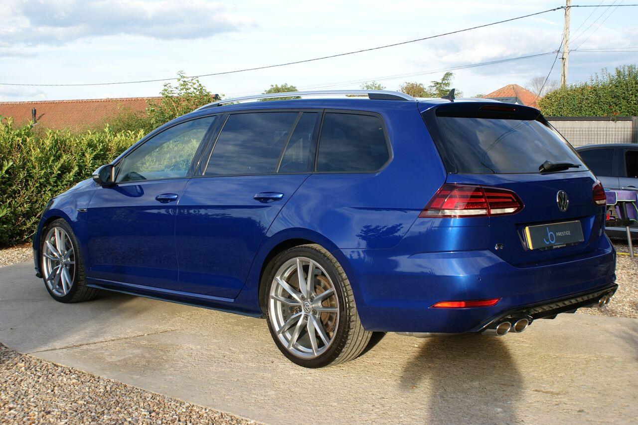 Volkswagen Golf view 19