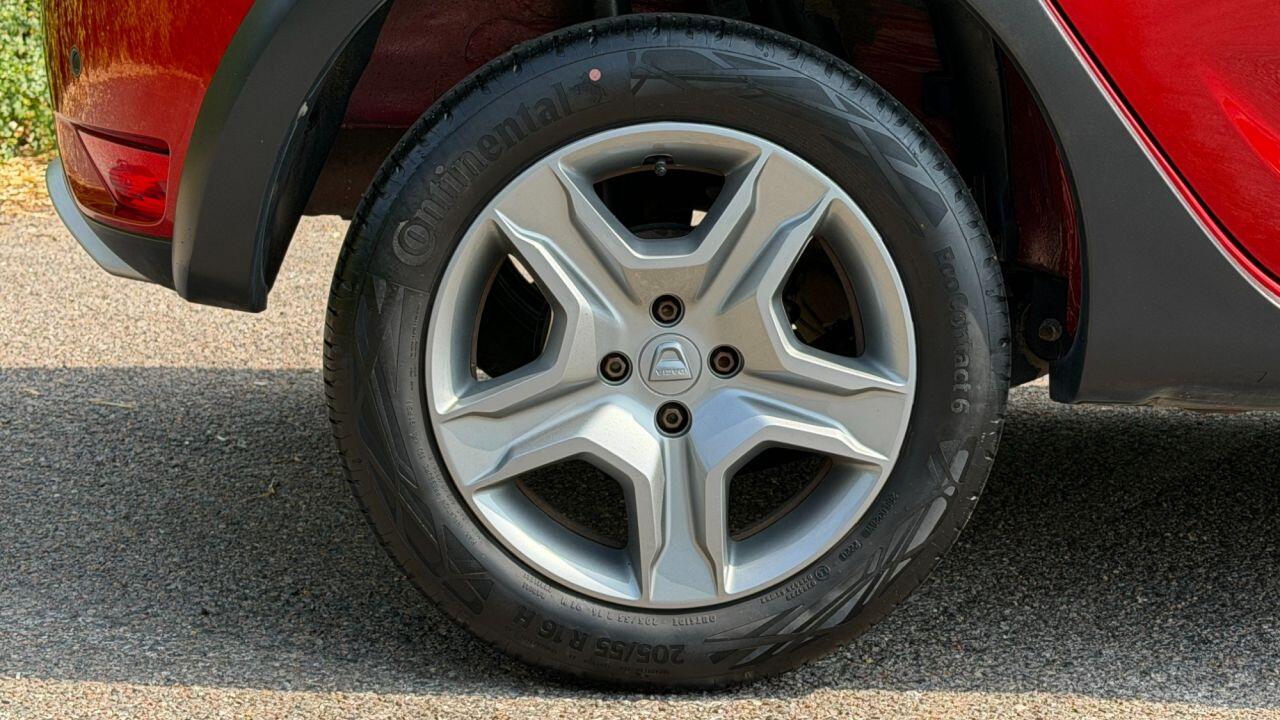 Dacia Sandero Stepway view 33