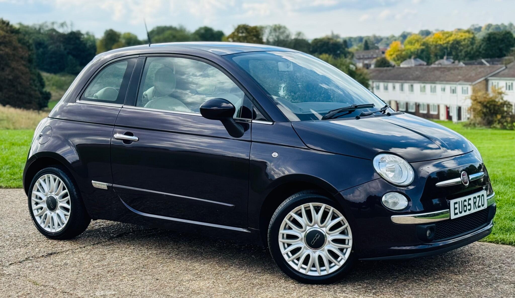 2015 Fiat 500 image 19